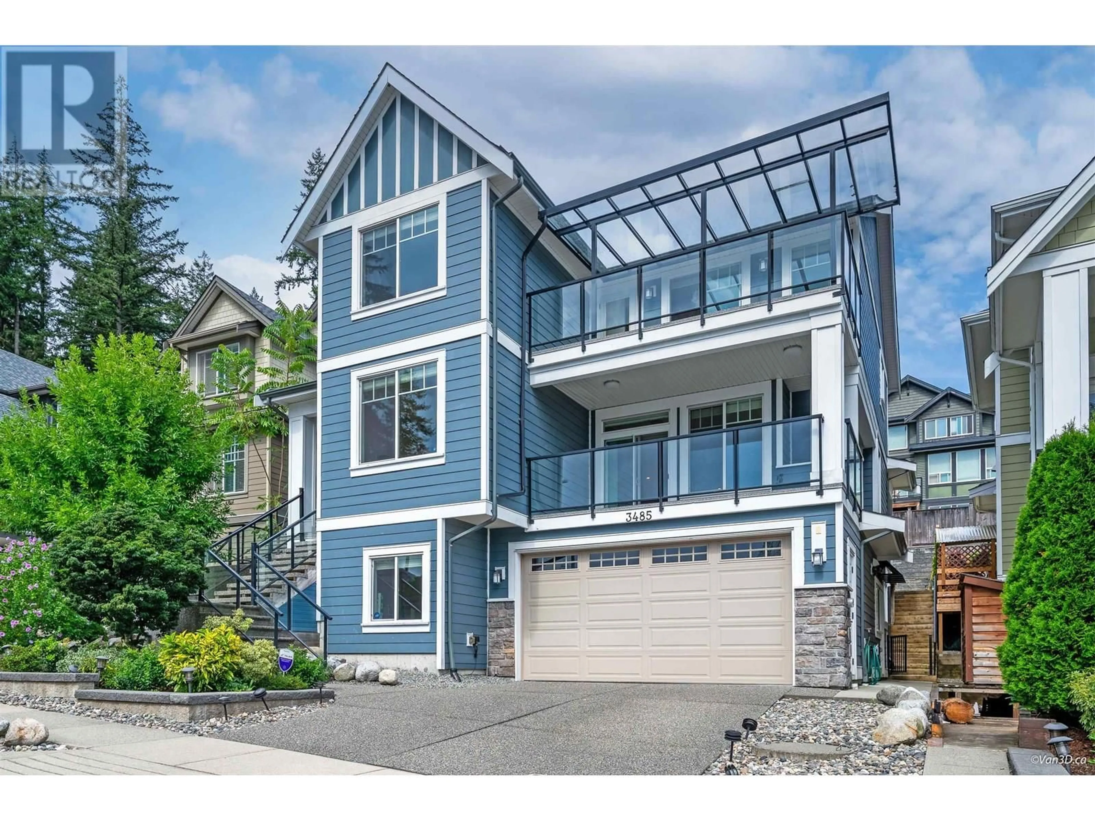 Home with vinyl exterior material, unknown for 3485 CHANDLER STREET, Coquitlam British Columbia V3E0K2