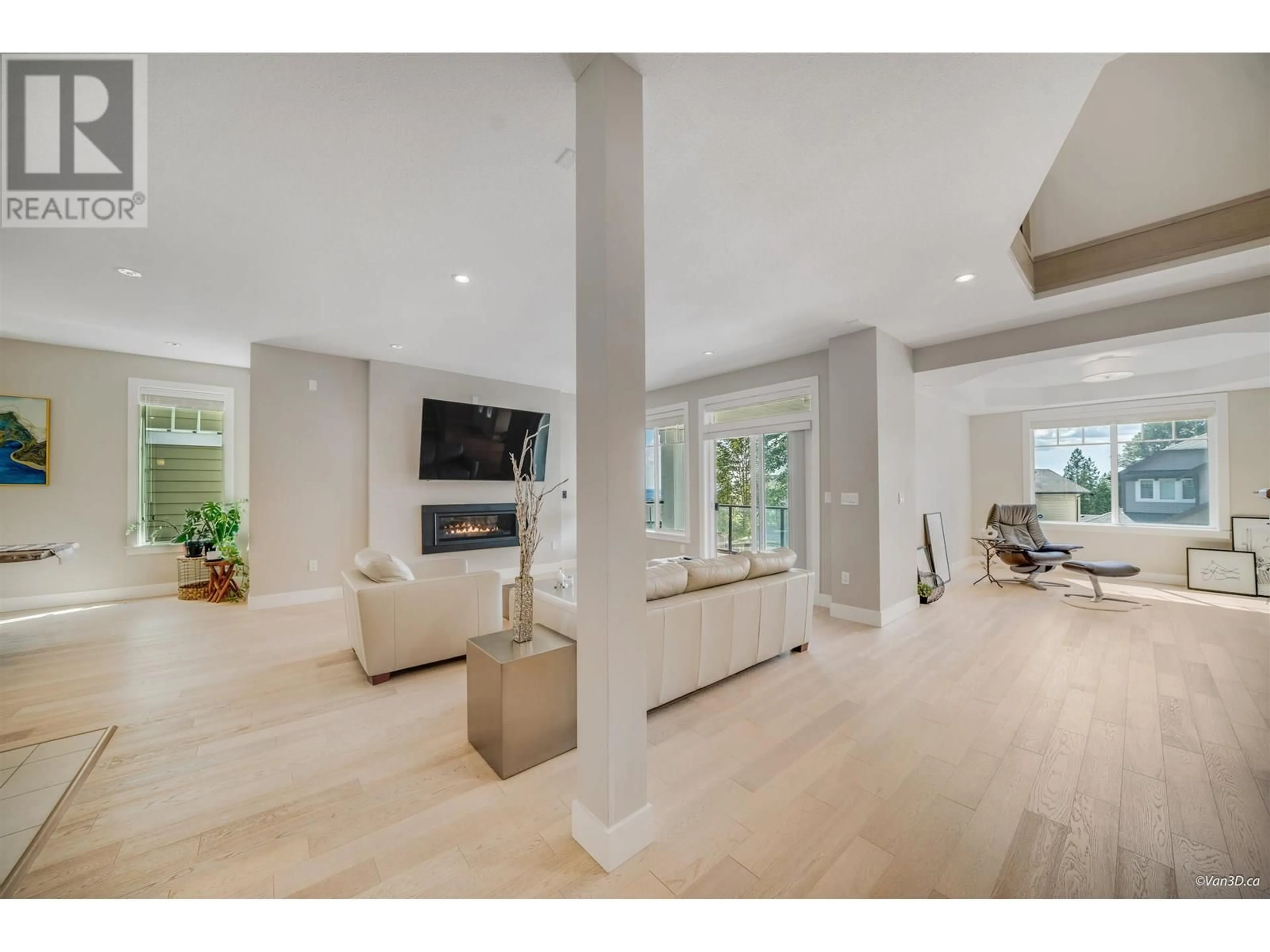 Unknown for 3485 CHANDLER STREET, Coquitlam British Columbia V3E0K2