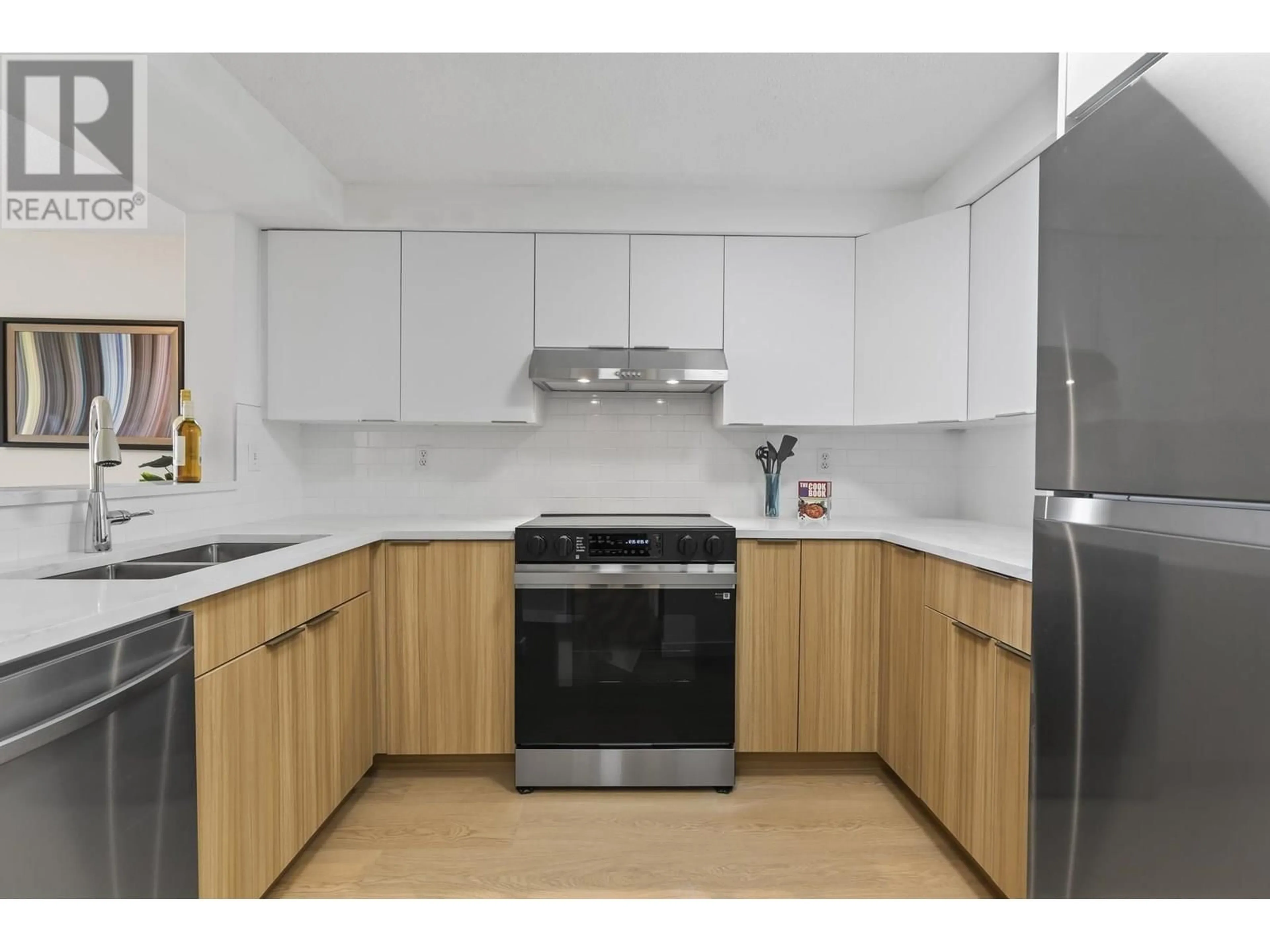 Standard kitchen, unknown for 602 - 1771 NELSON STREET, Vancouver British Columbia V6G1M6