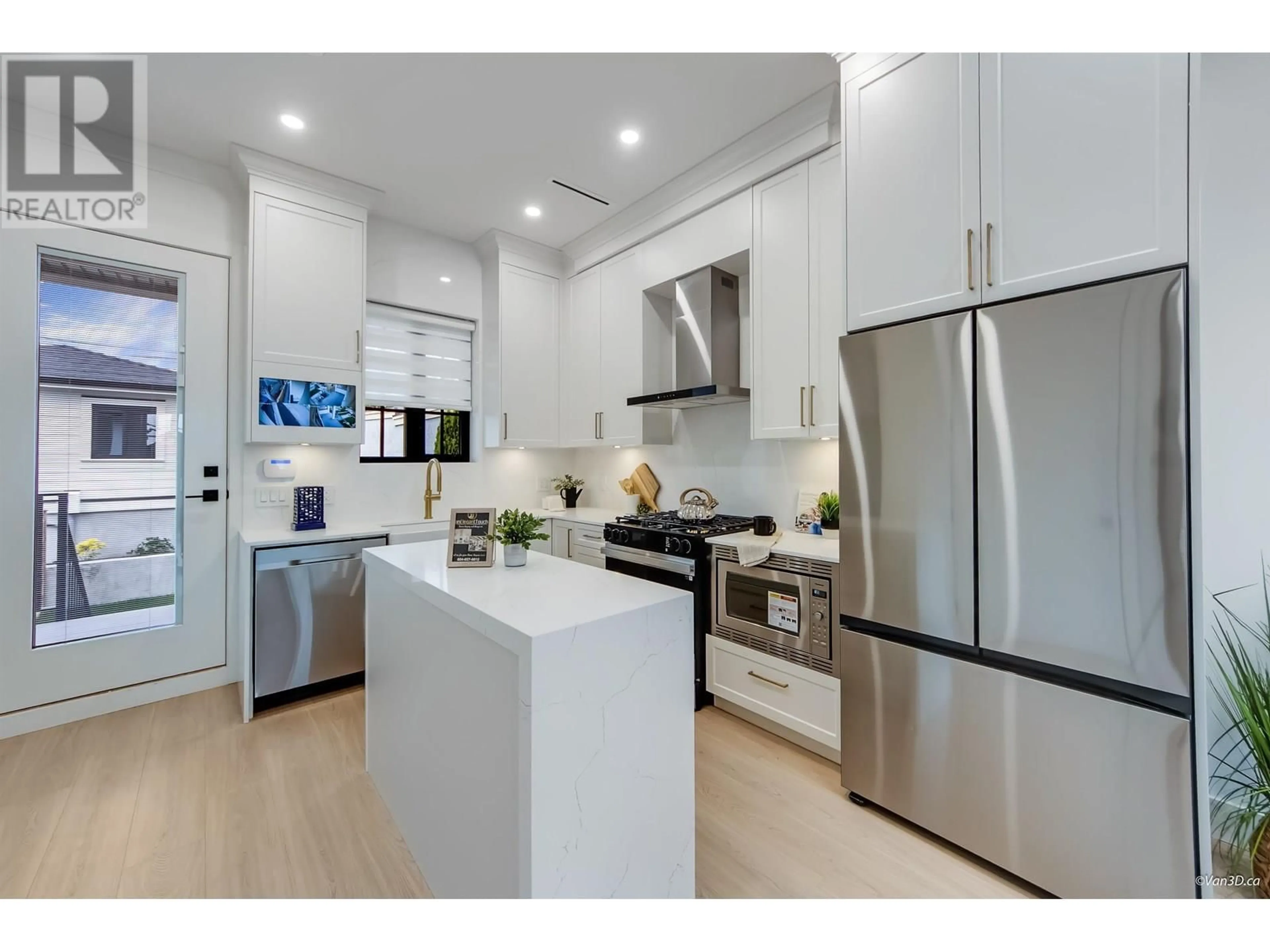 Open concept kitchen, unknown for 1347 64TH AVENUE, Vancouver British Columbia V5X2P2
