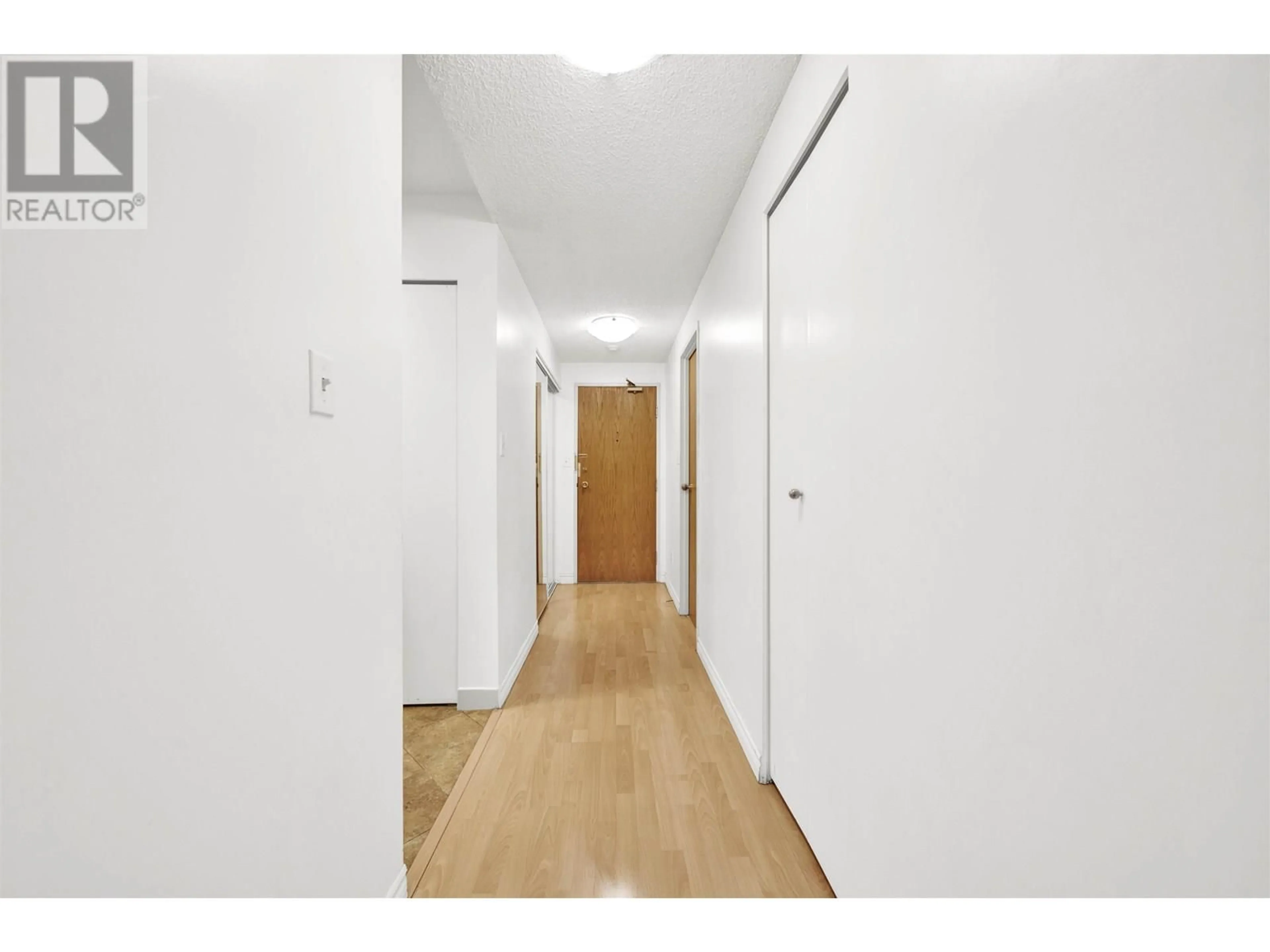 Unknown for 701 - 5790 PATTERSON AVENUE, Burnaby British Columbia V5H4H6