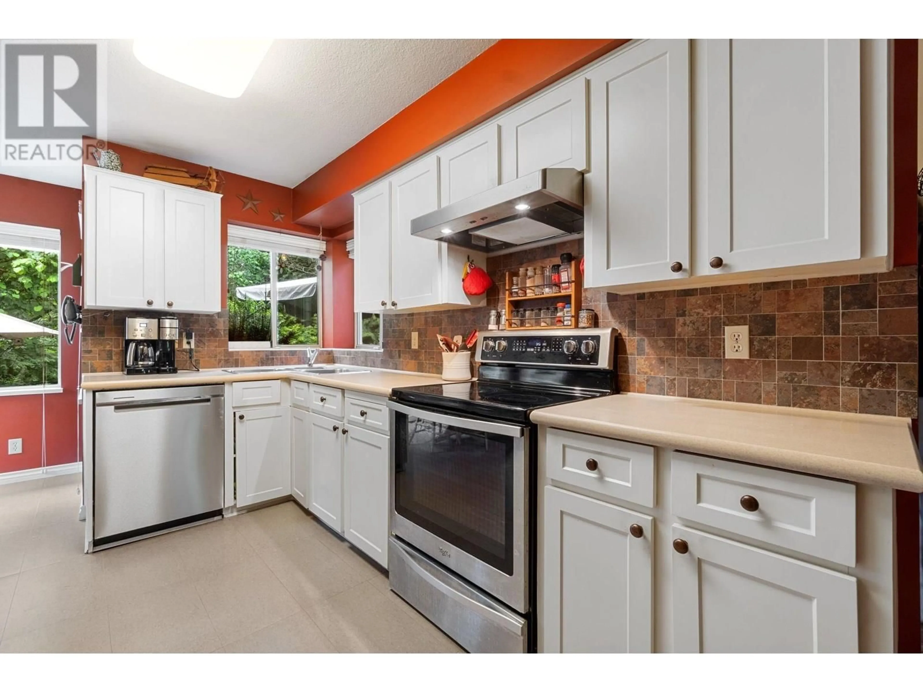 Standard kitchen, ceramic/tile floor for 1330 CIMARRON DRIVE, Coquitlam British Columbia V3B7B3