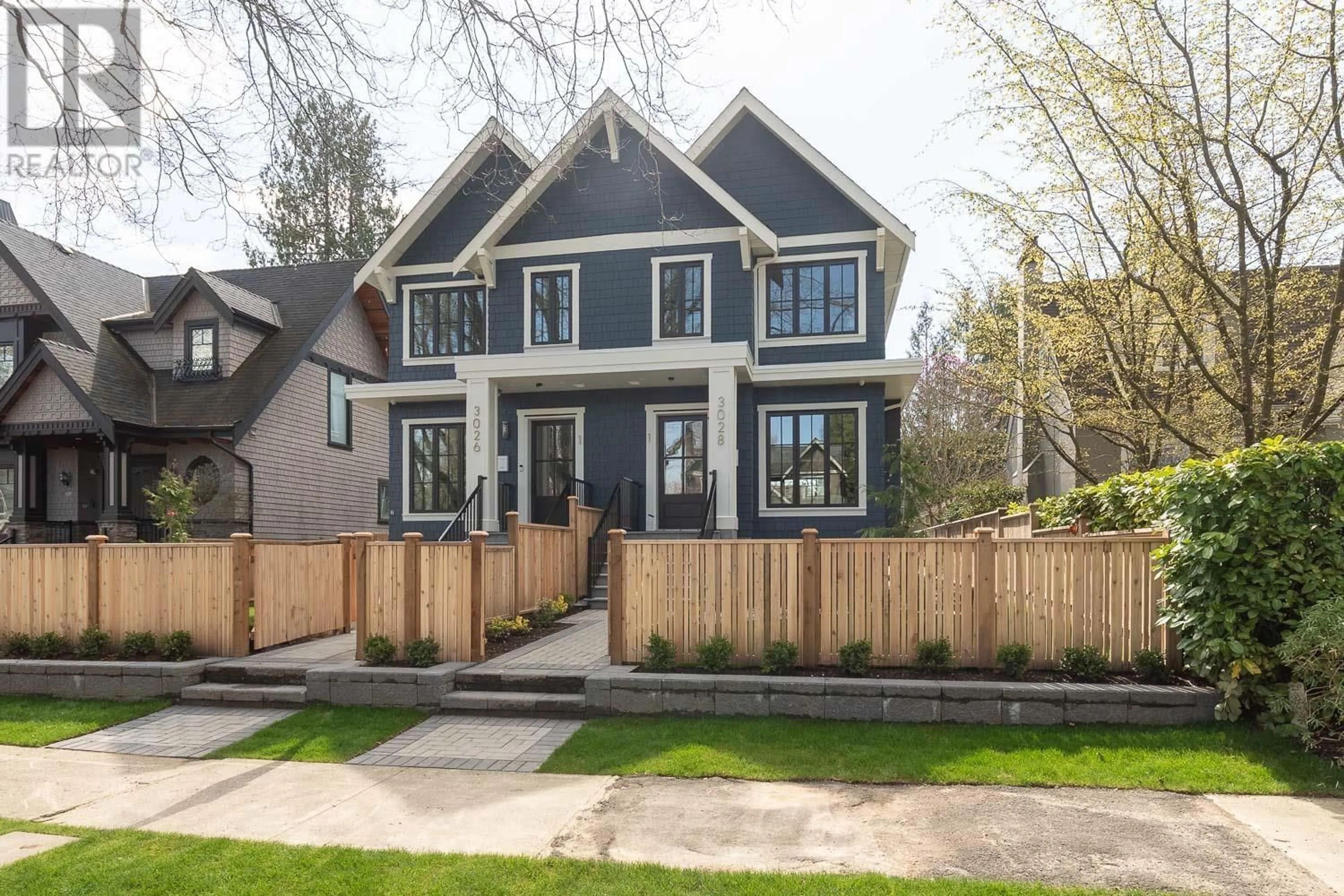 Home with vinyl exterior material, street for 3026 32ND AVENUE, Vancouver British Columbia V6L2C1