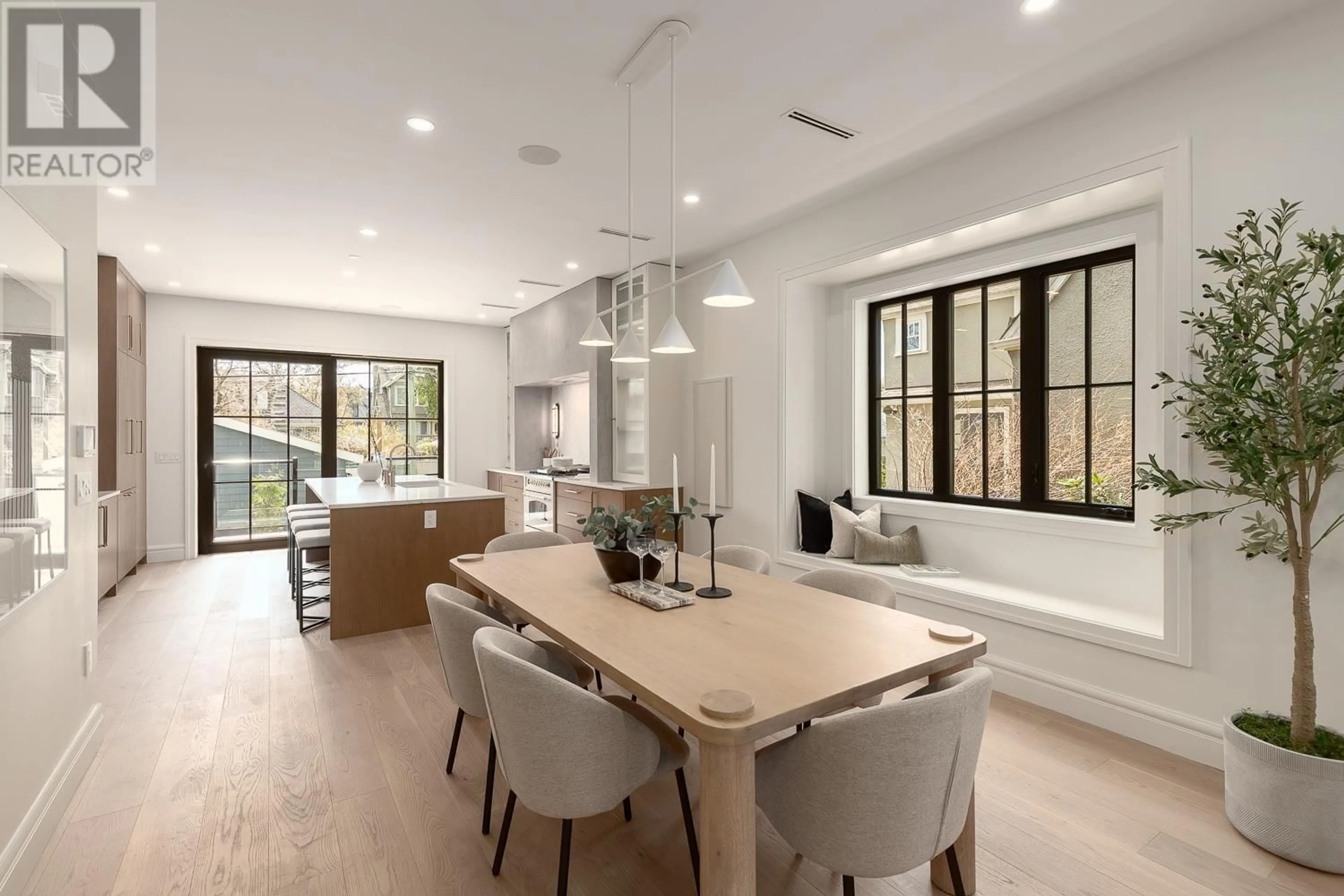 Open concept kitchen, unknown for 3026 32ND AVENUE, Vancouver British Columbia V6L2C1