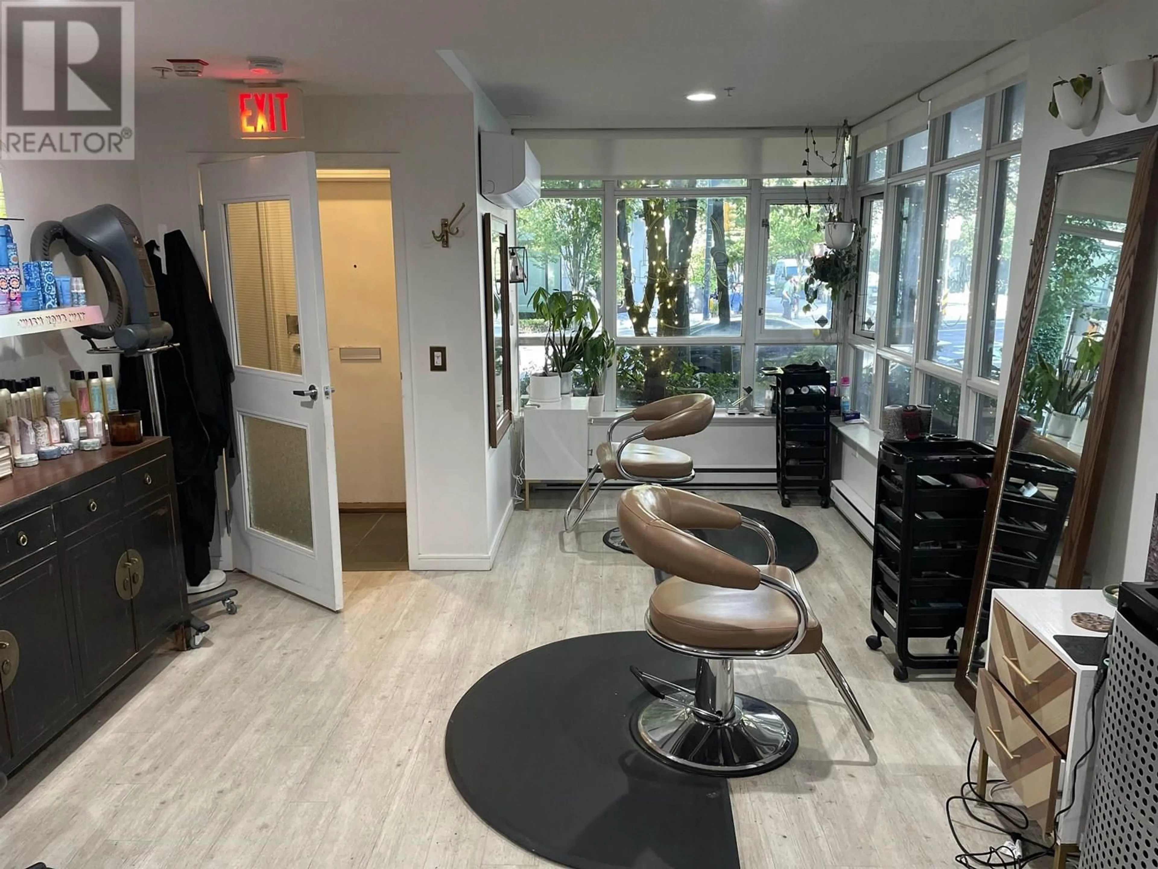 A pic of a room for 891 HELMCKEN STREET, Vancouver British Columbia V6Z1B1
