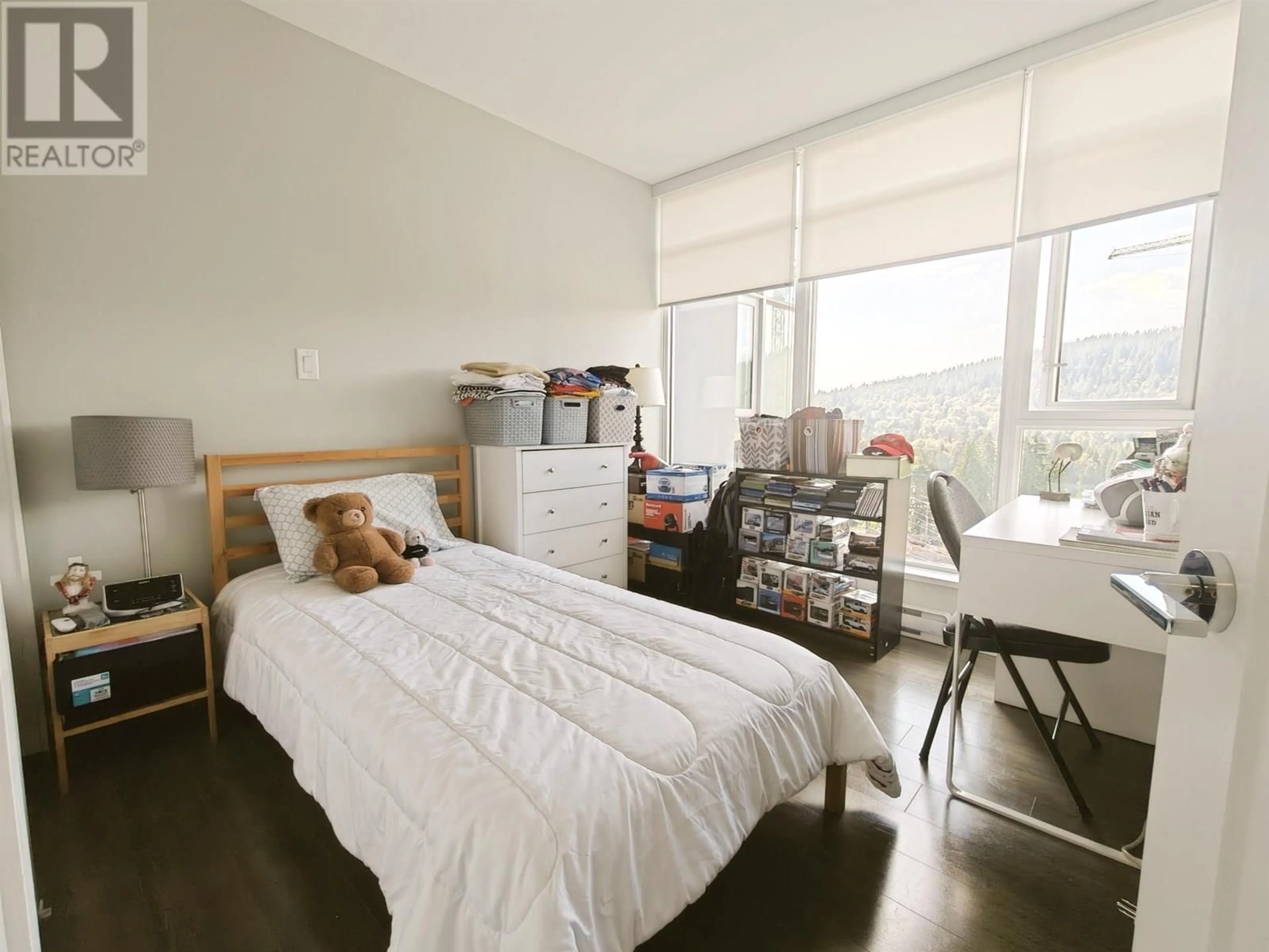 A pic of a room for 1005 - 520 COMO LAKE AVENUE, Coquitlam British Columbia V3J0E8