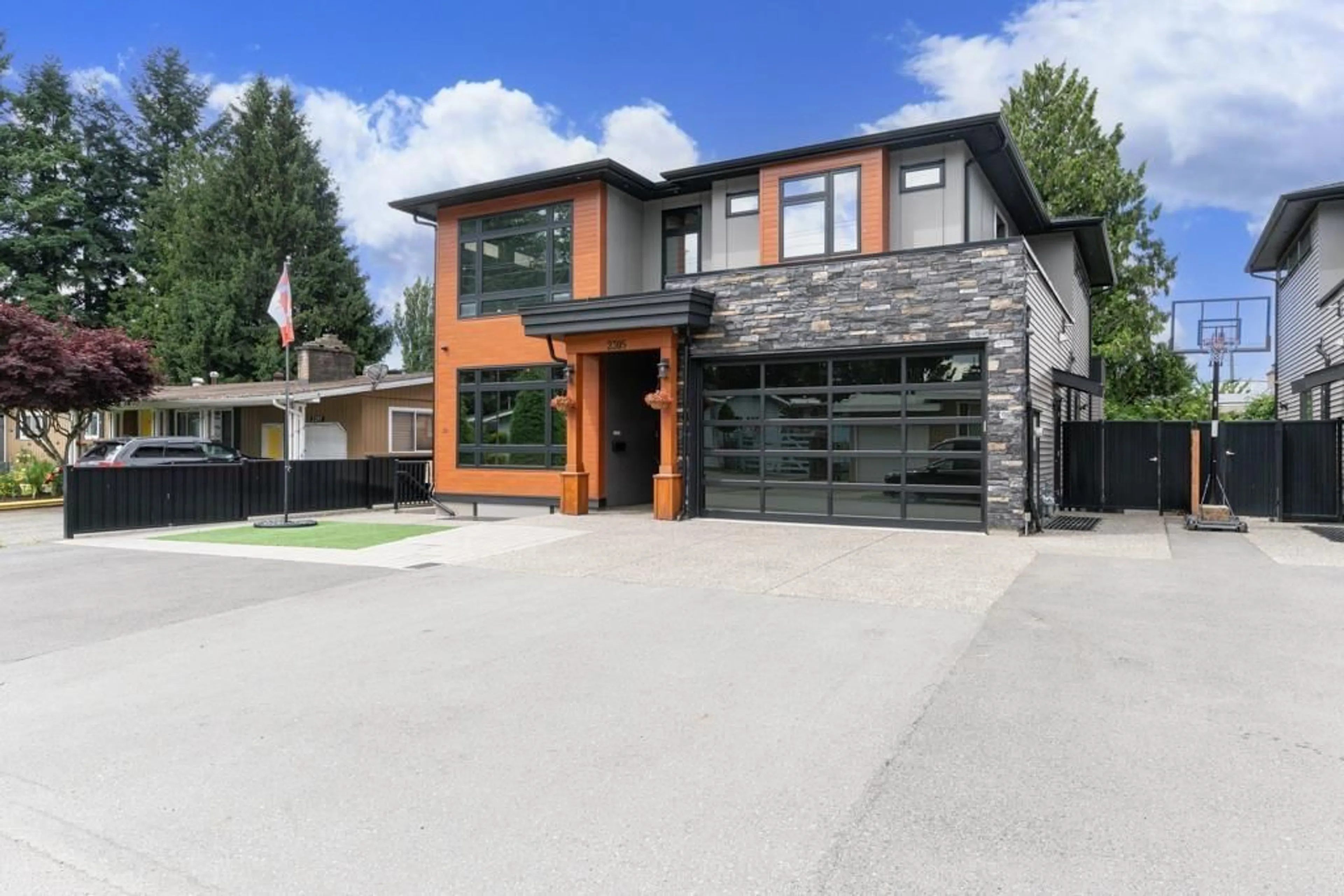 Home with brick exterior material, street for 2305 LYNDEN, Abbotsford British Columbia V2T3B8