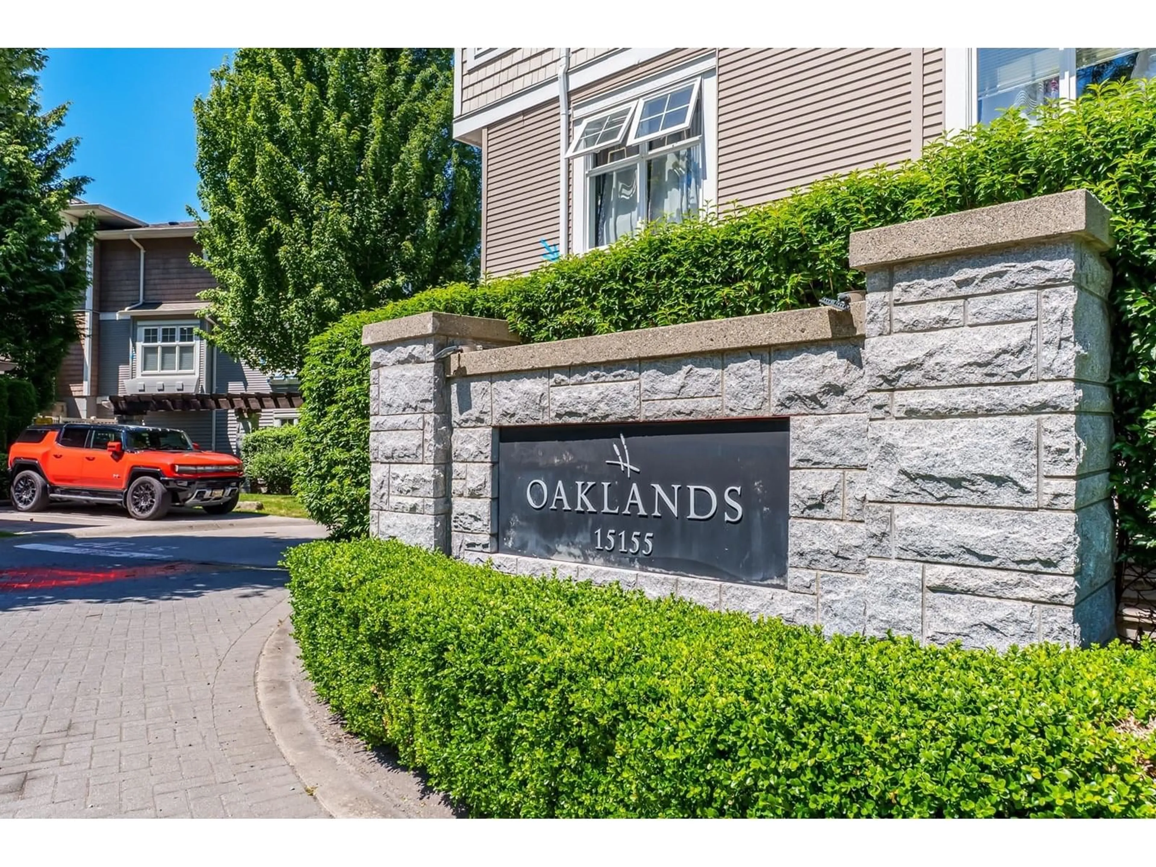 Indoor entryway for 1 - 15155 62A, Surrey British Columbia V3S8A6
