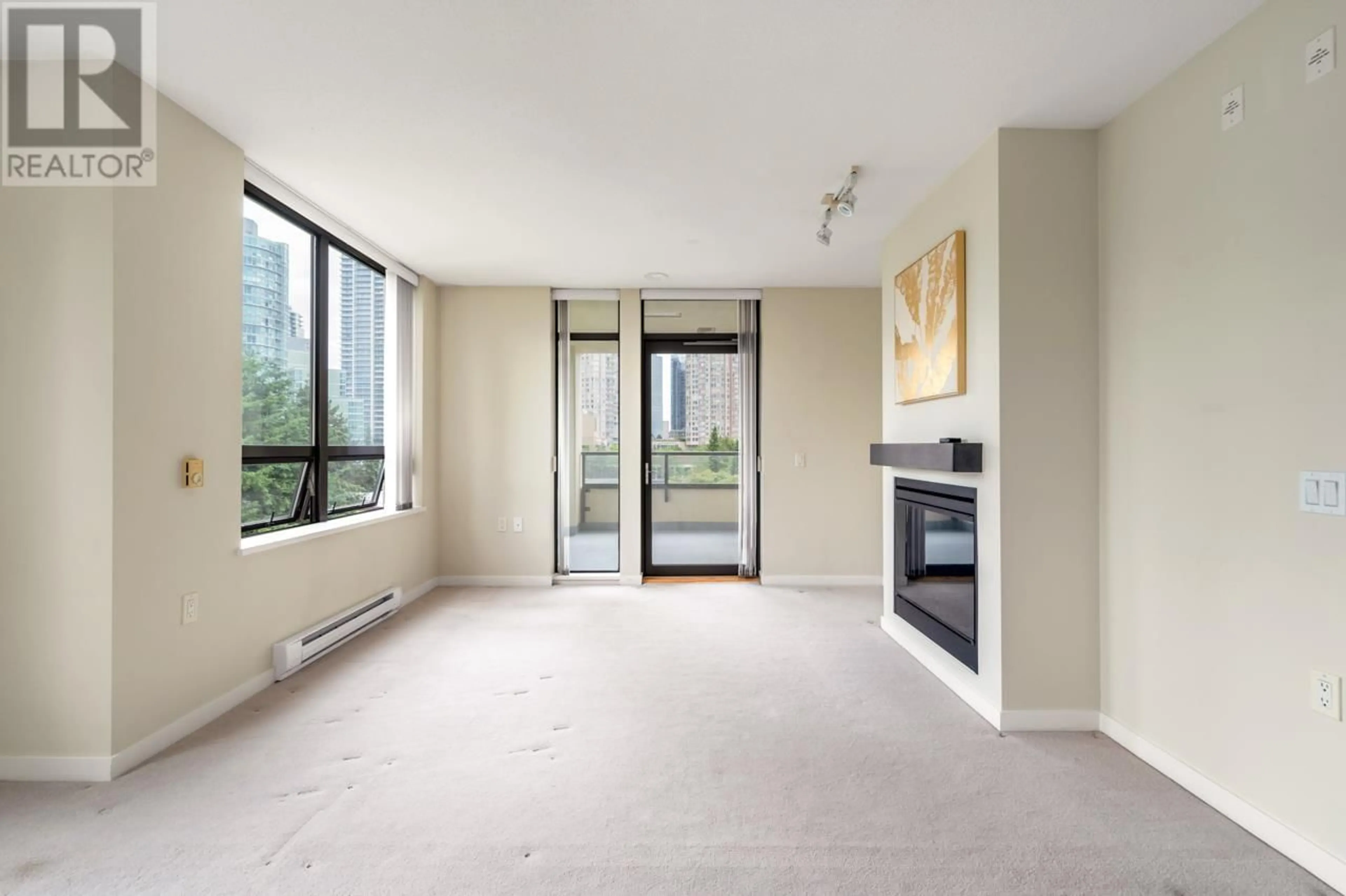 A pic of a room for 501 - 4333 CENTRAL BLVD WAY, Burnaby British Columbia V5H4W8