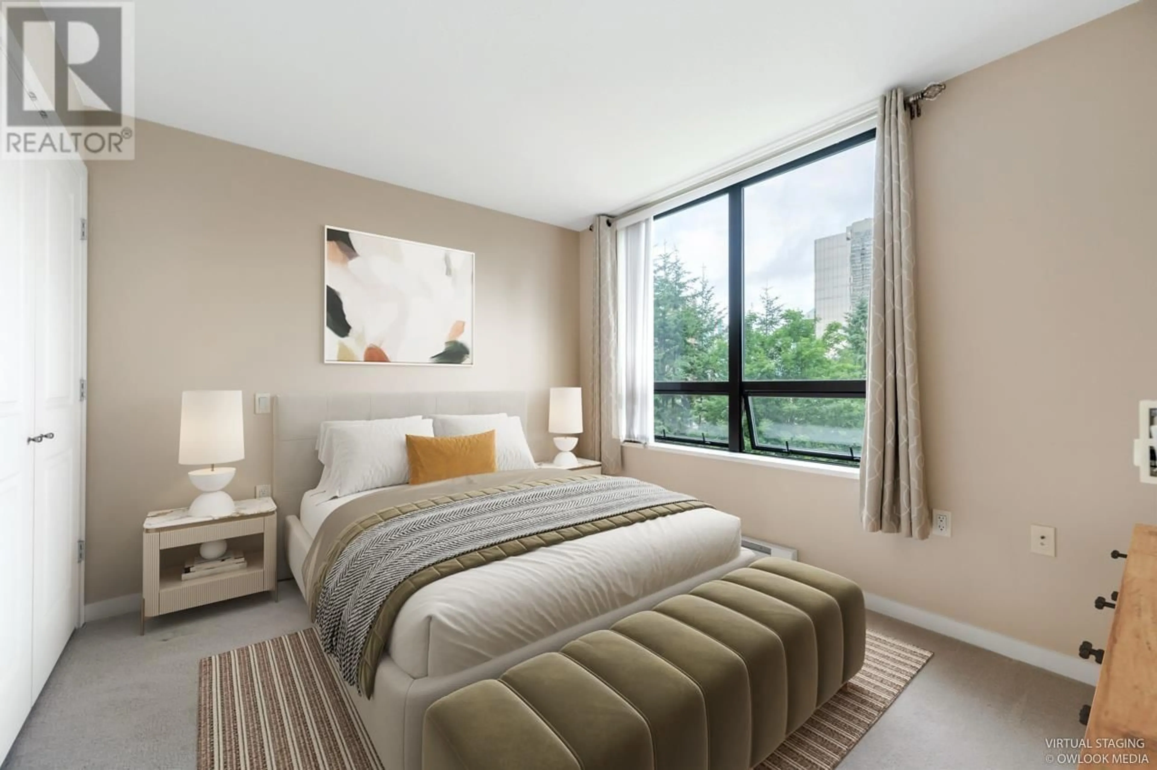 Bedroom with bed, carpet floor for 501 - 4333 CENTRAL BLVD WAY, Burnaby British Columbia V5H4W8