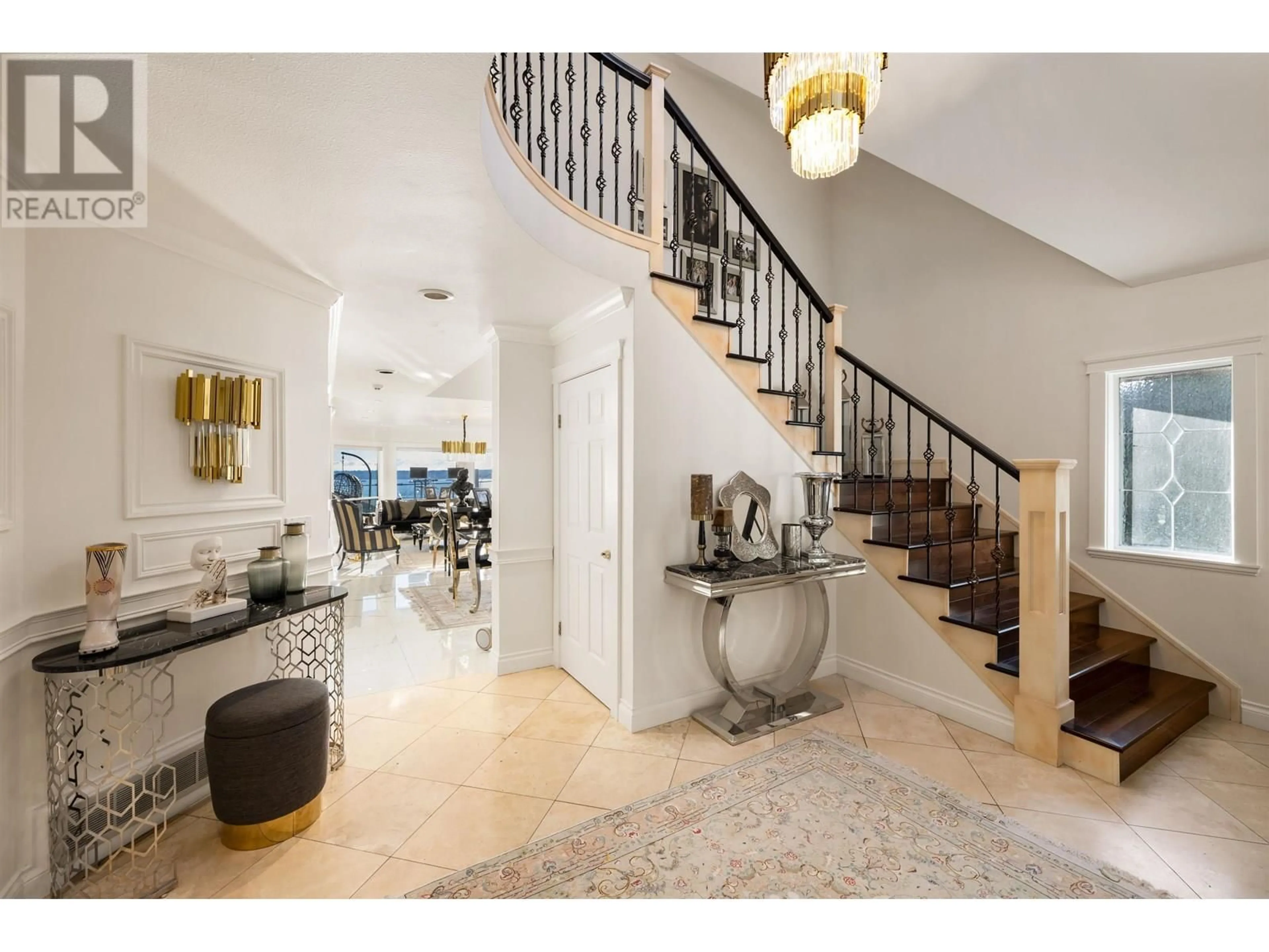 Unknown for 2198 ROSEBERY AVENUE, West Vancouver British Columbia V7V2Z7