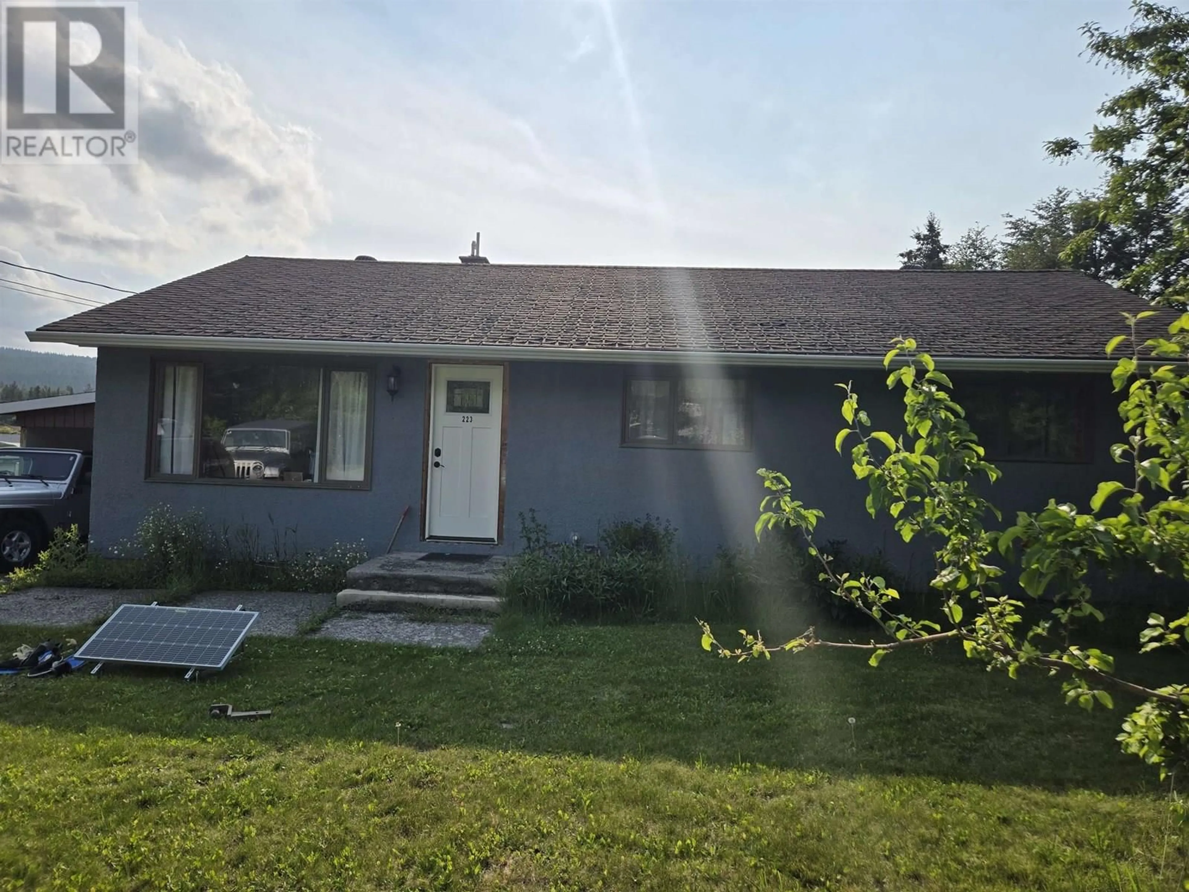 Unknown for 223 BLACKSTOCK ROAD, 100 Mile House British Columbia V0K2E3