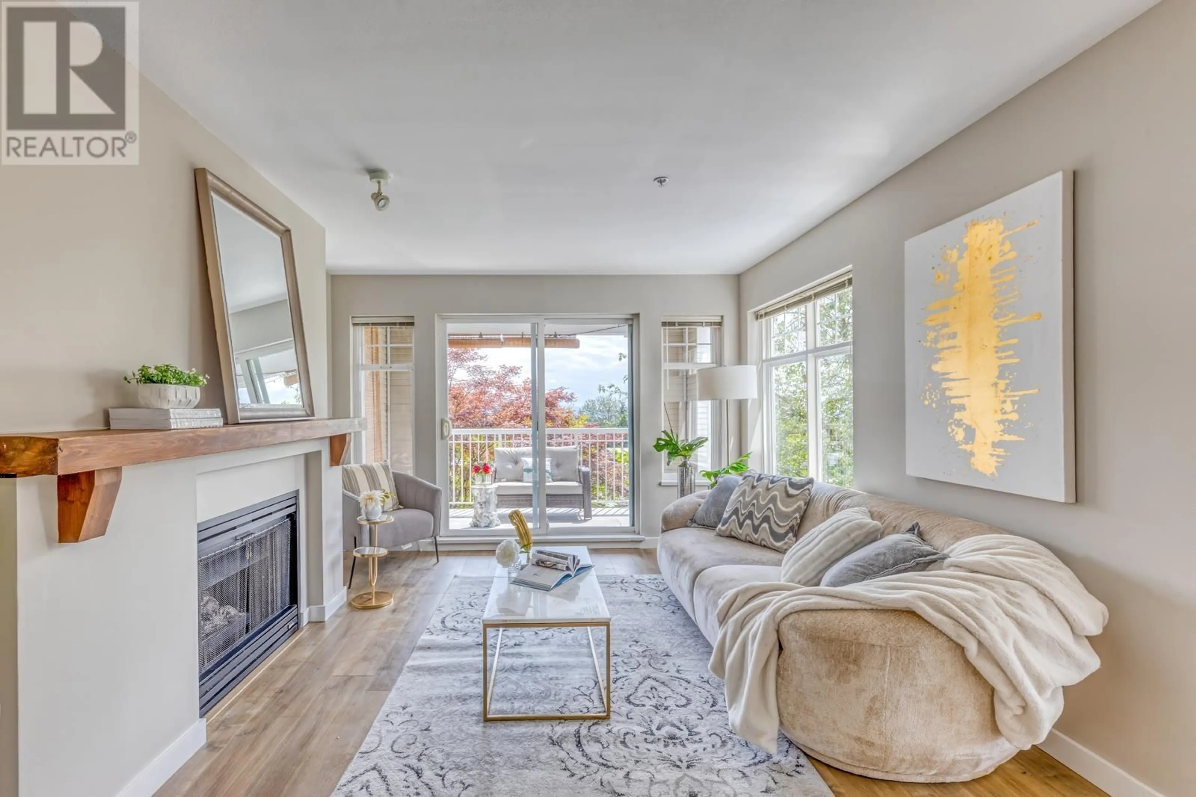 Living room with furniture, unknown for 211 - 1420 PARKWAY BOULEVARD, Coquitlam British Columbia V3E3J6