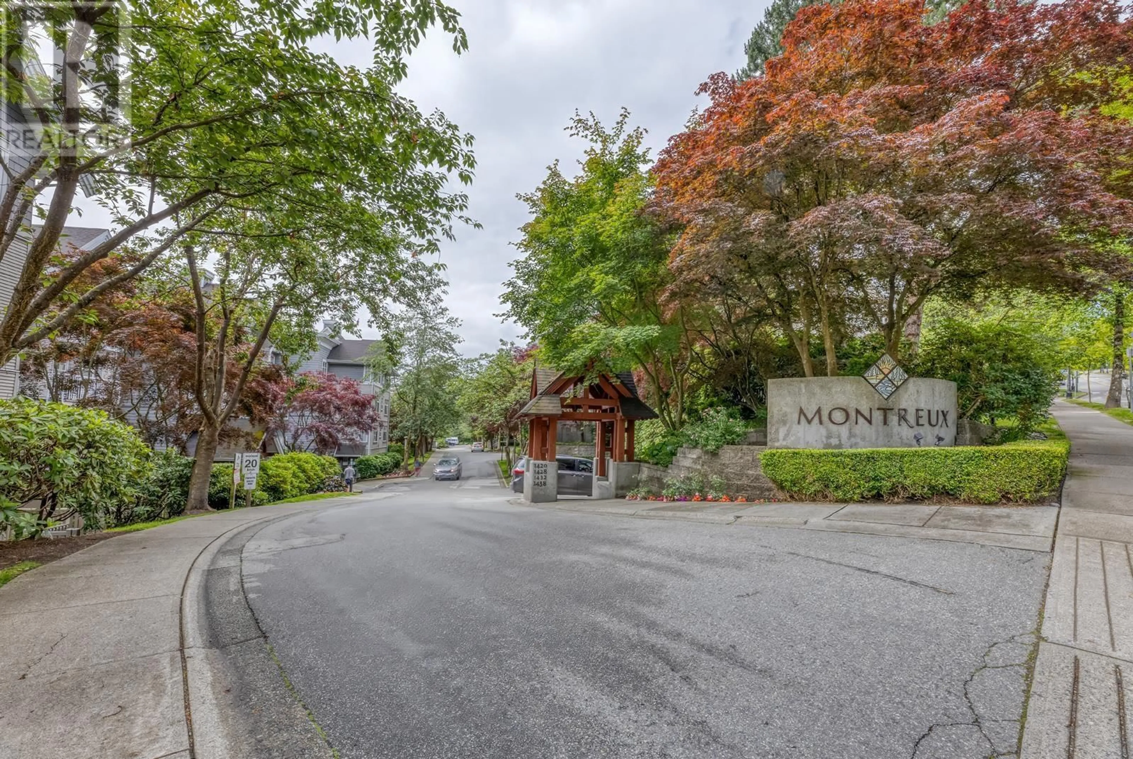 Unknown for 211 - 1420 PARKWAY BOULEVARD, Coquitlam British Columbia V3E3J6