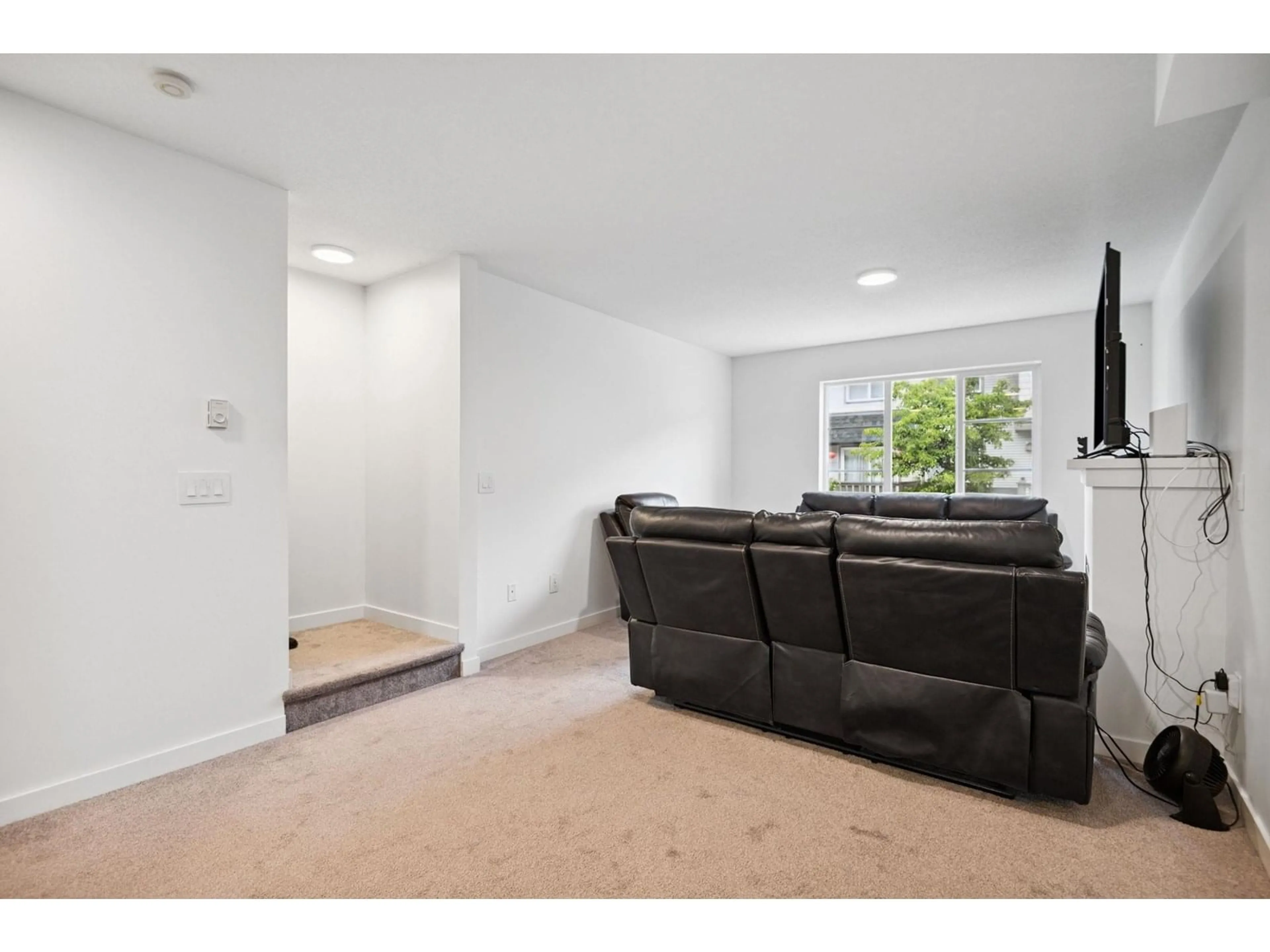 A pic of a room for 26 - 15871 85, Surrey British Columbia V4N0Y9