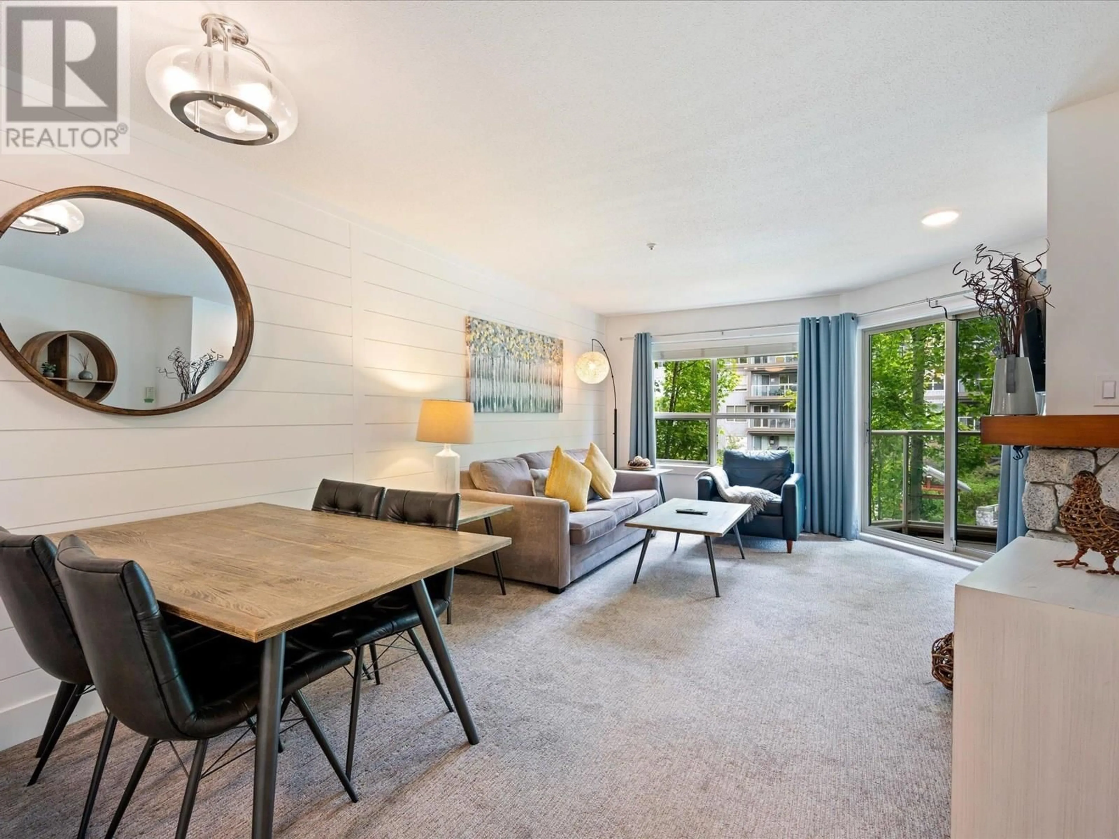 Living room with furniture, unknown for 305 - 4800 SPEARHEAD DRIVE, Whistler British Columbia V8E1G1