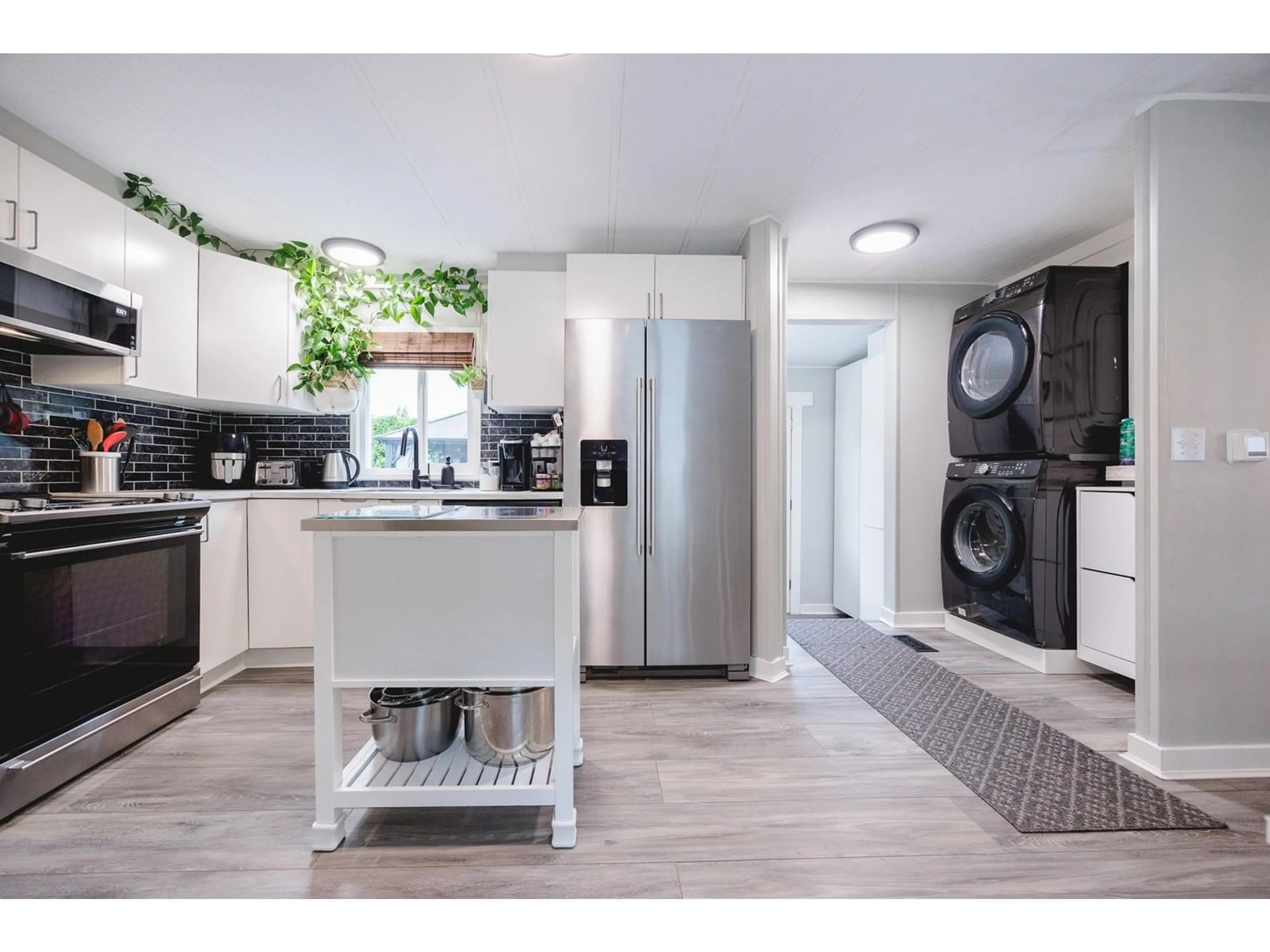 Open concept kitchen, ceramic/tile floor for 29 - 10221 WILSON, Mission British Columbia V4S1E2