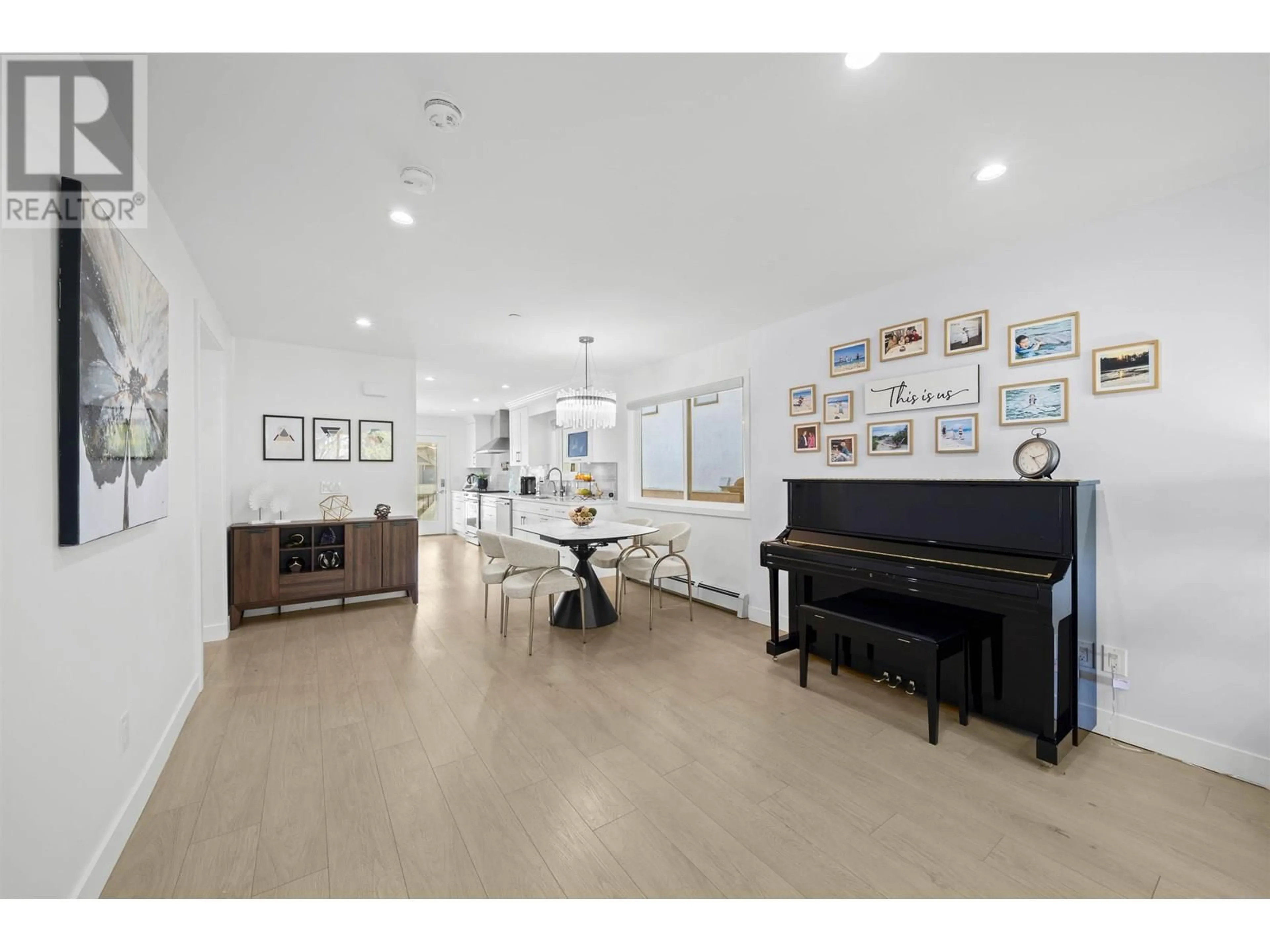 Unknown for 870 59TH AVENUE, Vancouver British Columbia V6P1X7
