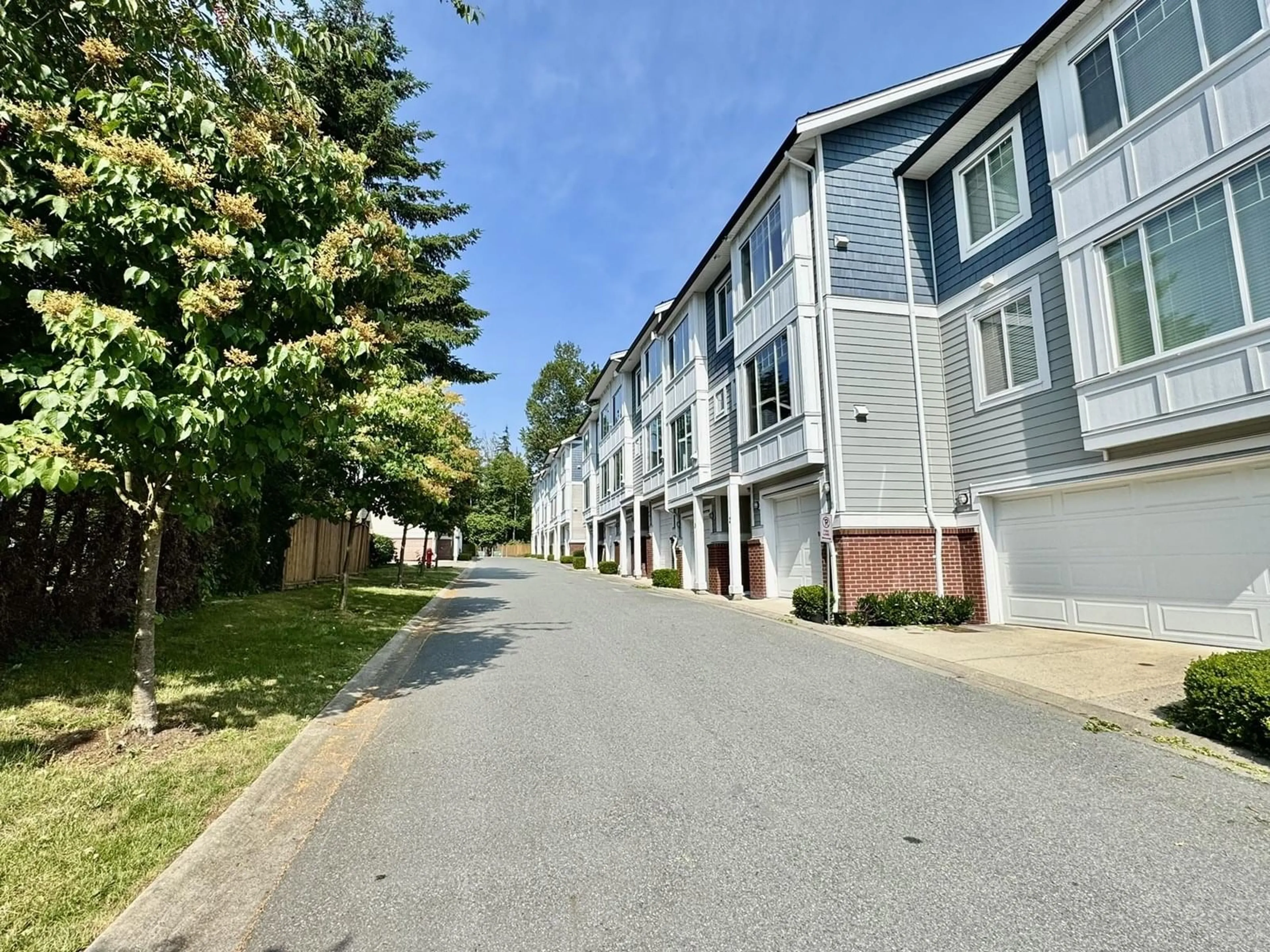 A pic from outside/outdoor area/front of a property/back of a property/a pic from drone, street for 17 - 8747 162, Surrey British Columbia V4N6R1