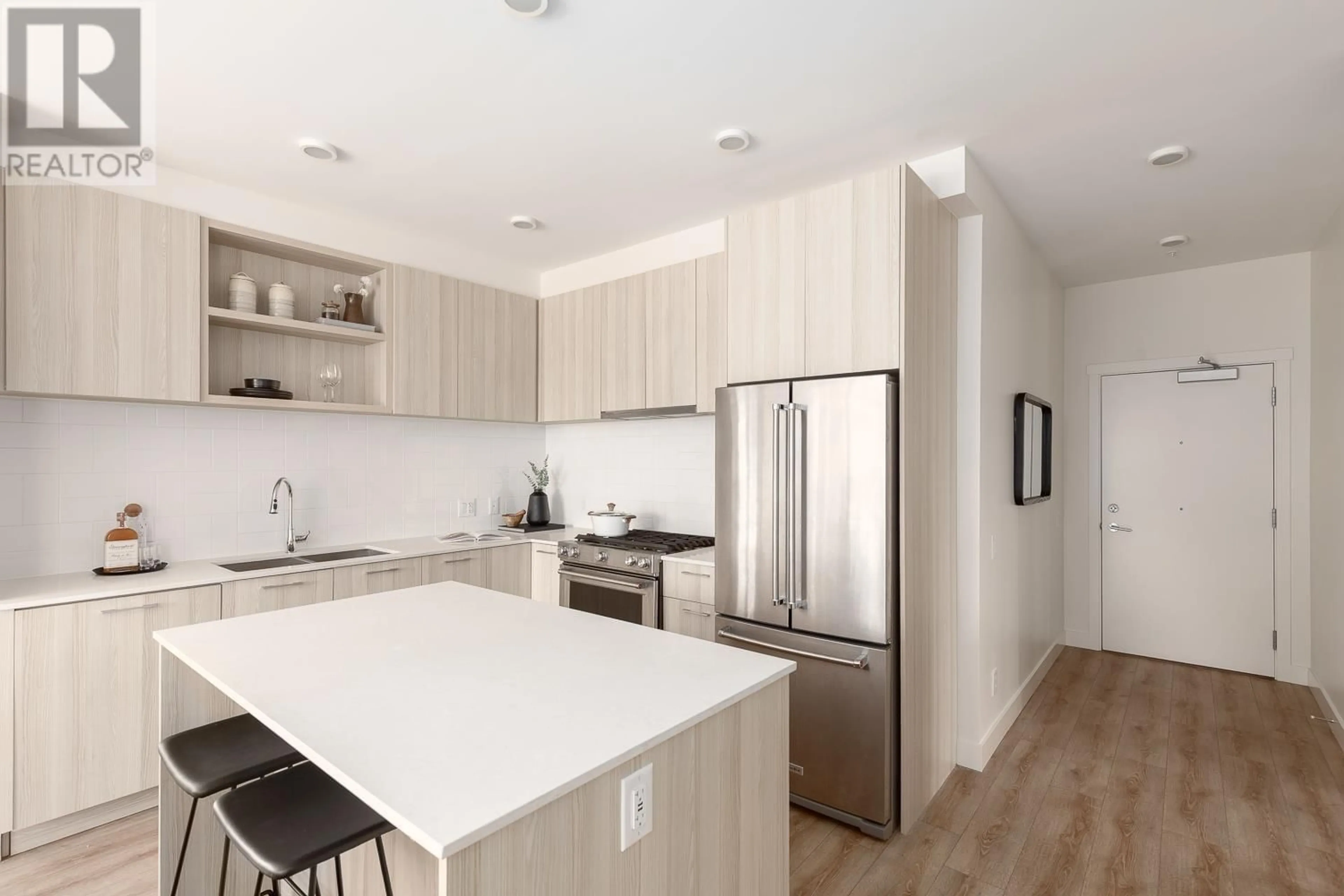 Open concept kitchen, unknown for 519 - 721 ANSKAR COURT, Coquitlam British Columbia V3J0L4