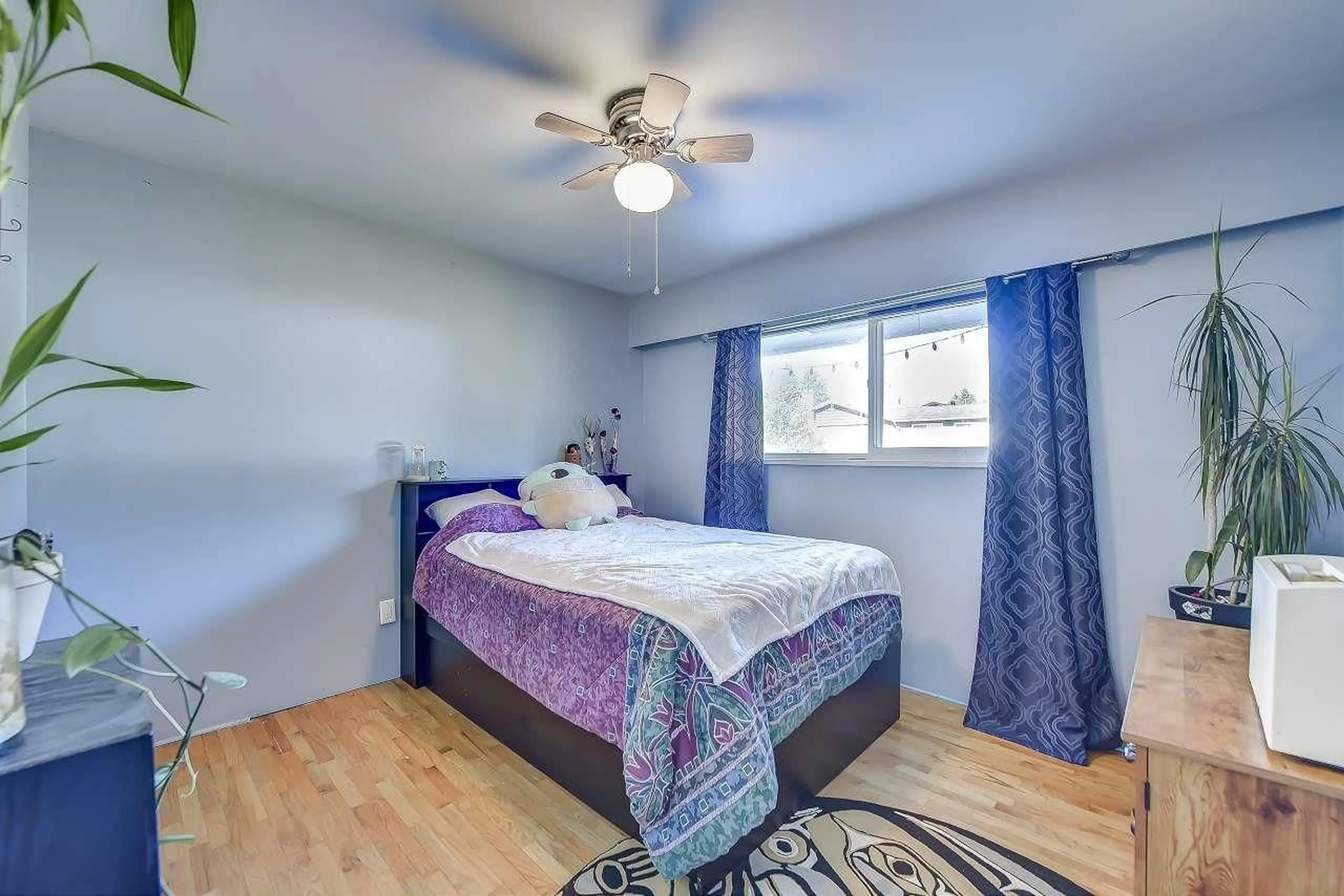 Bedroom with bed, unknown for 10957 JAY, Surrey British Columbia V3R5B3