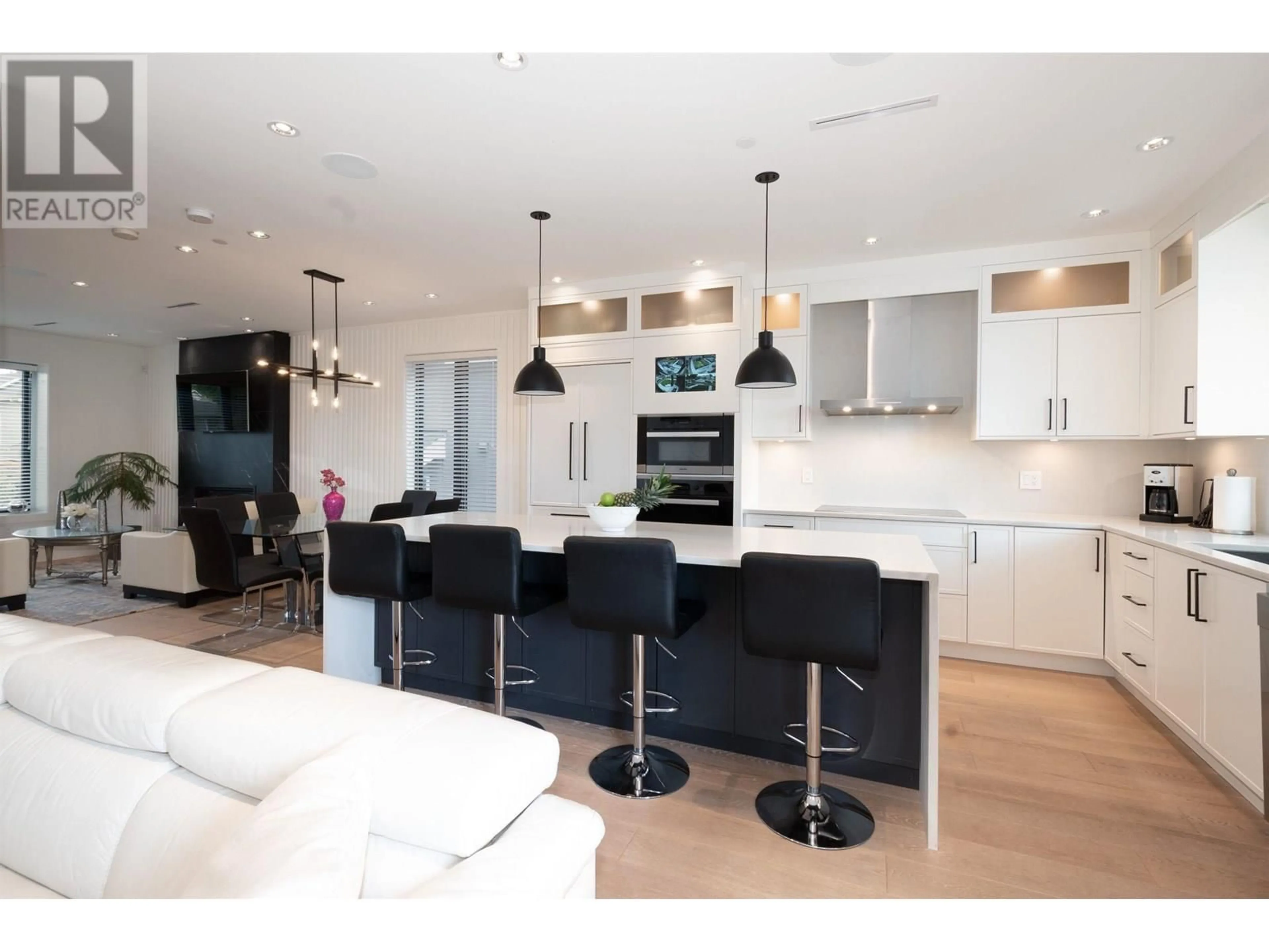 Open concept kitchen, unknown for 2765 27TH AVENUE, Vancouver British Columbia V5R1N4