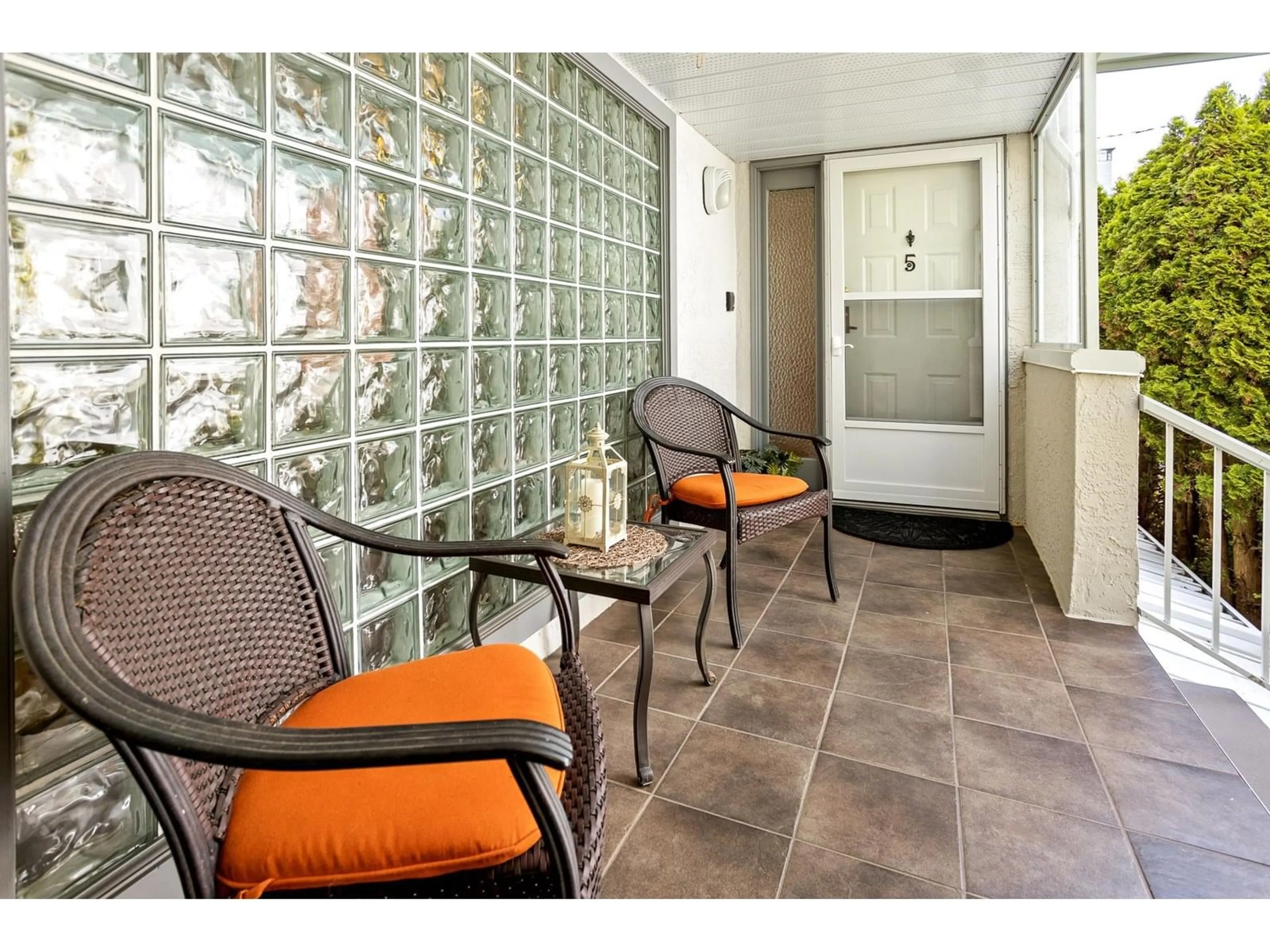 Unknown for 5 - 1508 BLACKWOOD, White Rock British Columbia V4B3V4