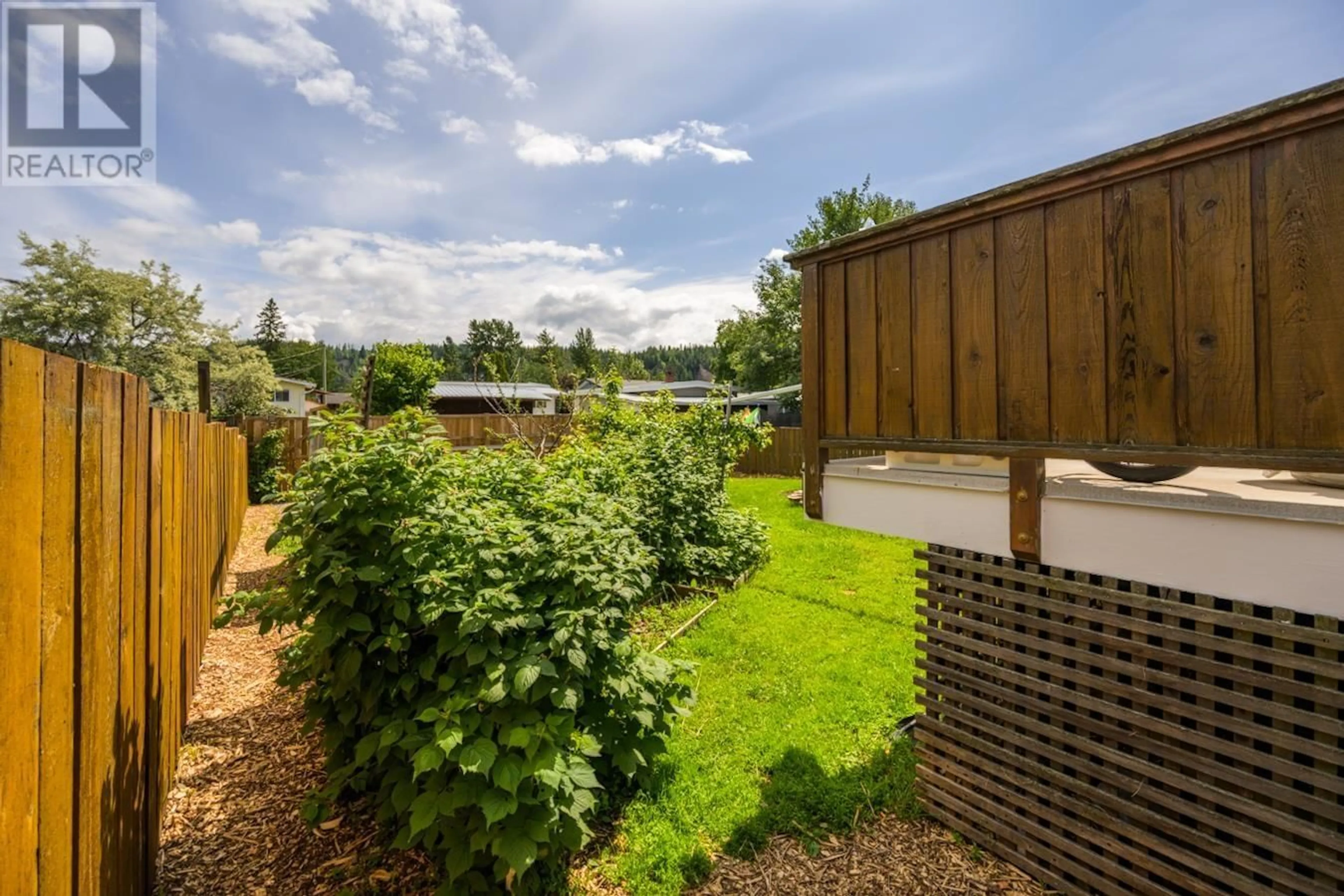 A pic from outside/outdoor area/front of a property/back of a property/a pic from drone, unknown for 2628 MOYIE STREET, Prince George British Columbia V2L1V6