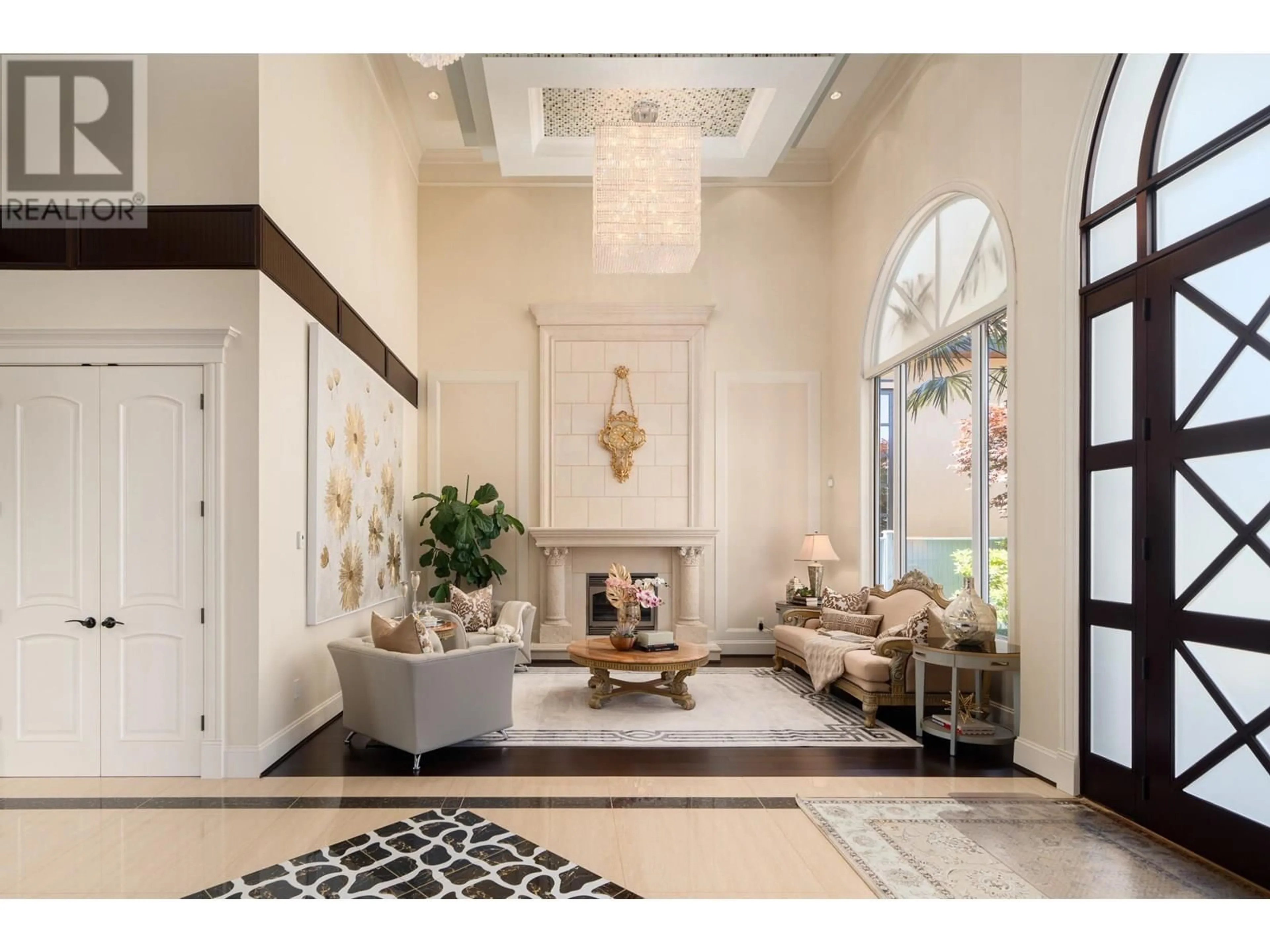 Indoor entryway for 7300 LUCAS ROAD, Richmond British Columbia V6Y1E9