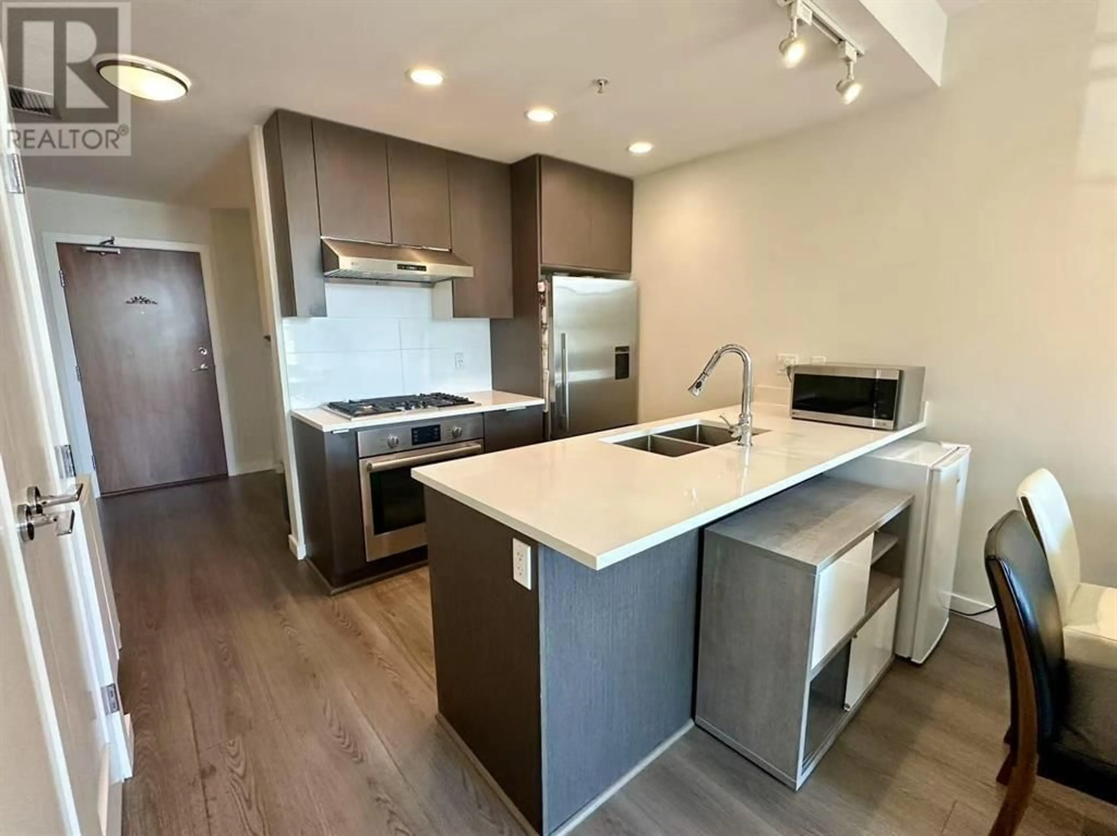 Unknown for 309 - 3333 SEXSMITH ROAD, Richmond British Columbia V6X0R7