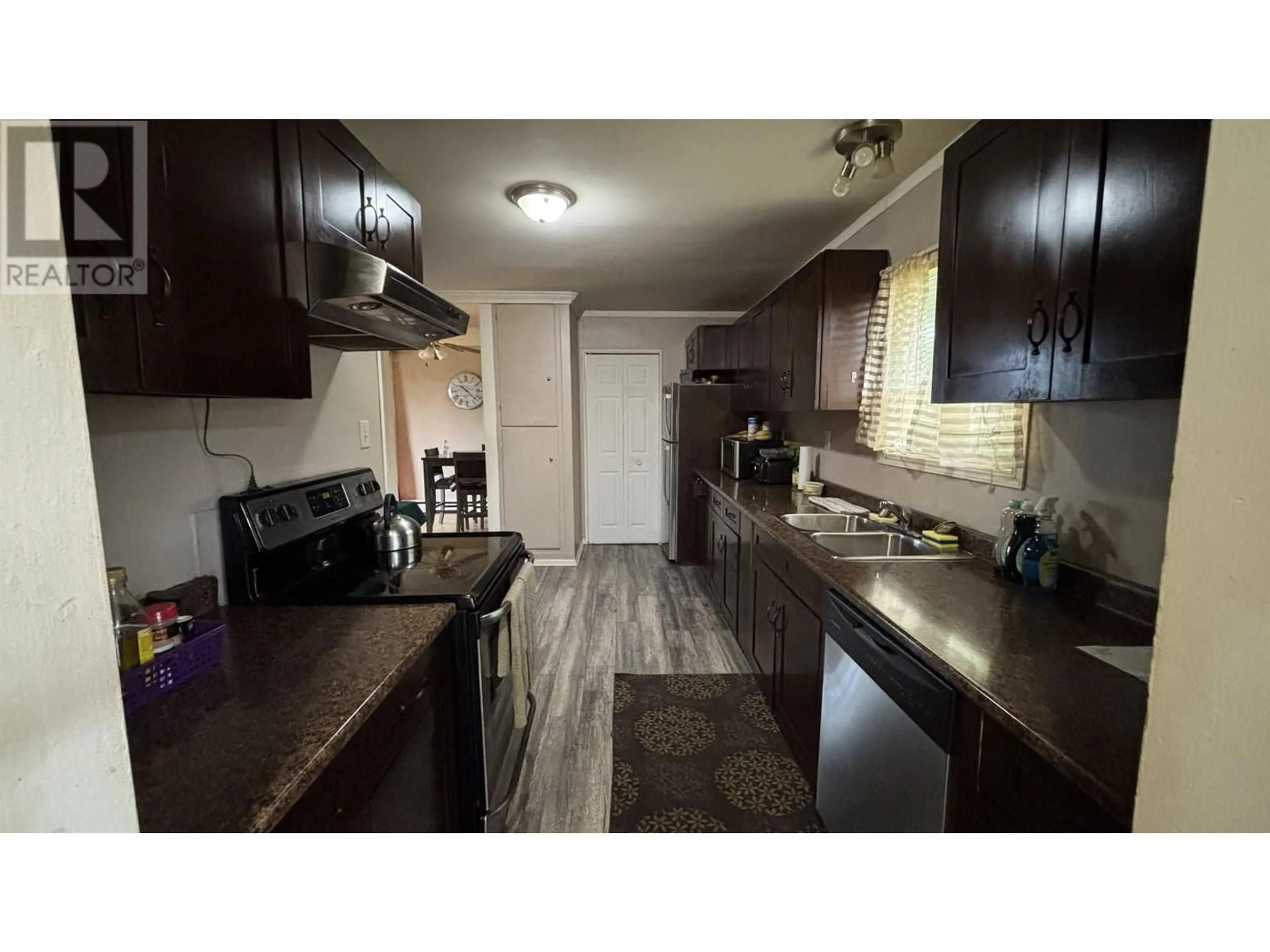 Standard kitchen, unknown for 93 CAPILANO STREET, Kitimat British Columbia V8C2J6