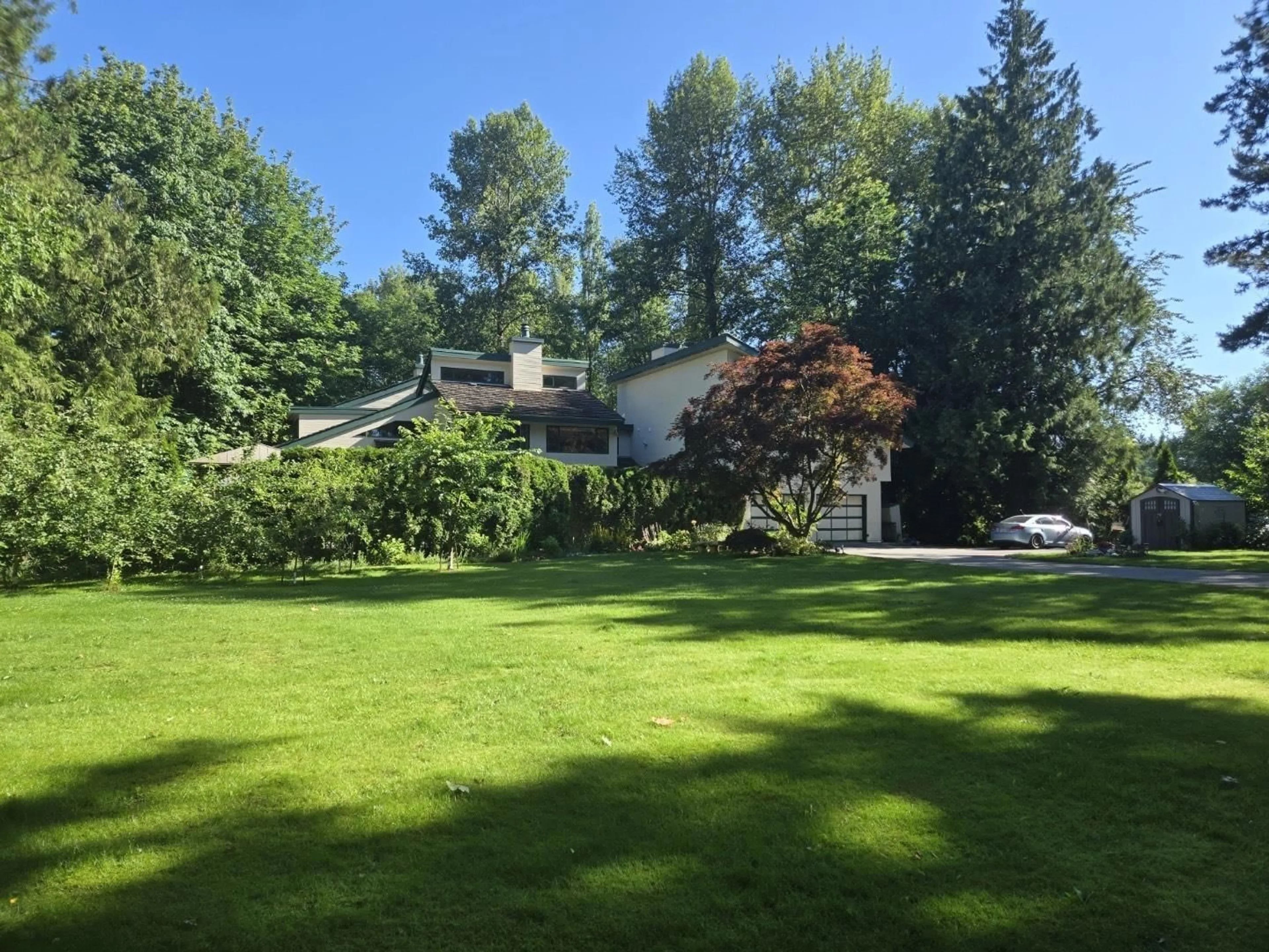 A pic from outside/outdoor area/front of a property/back of a property/a pic from drone, unknown for 19025 84TH, Surrey British Columbia V4N6B3