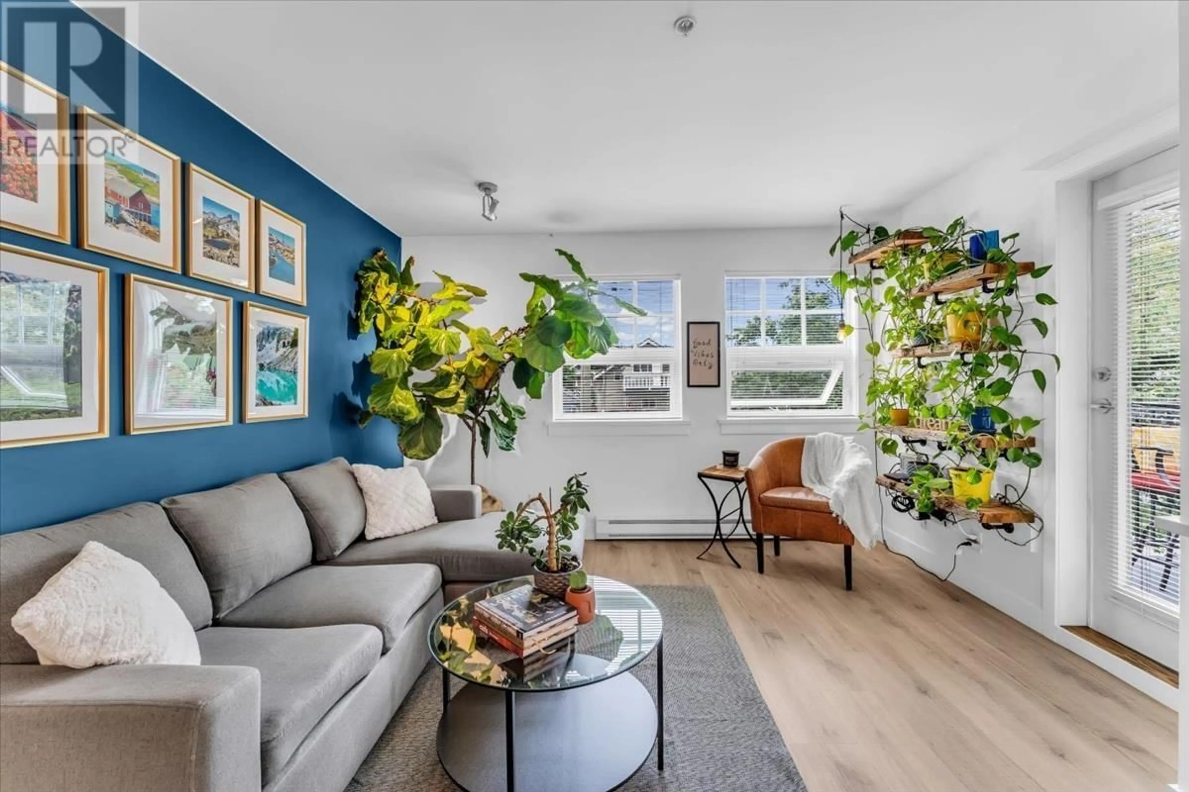 Living room with furniture, unknown for 305 - 930 16TH AVENUE, Vancouver British Columbia V5Z1T2
