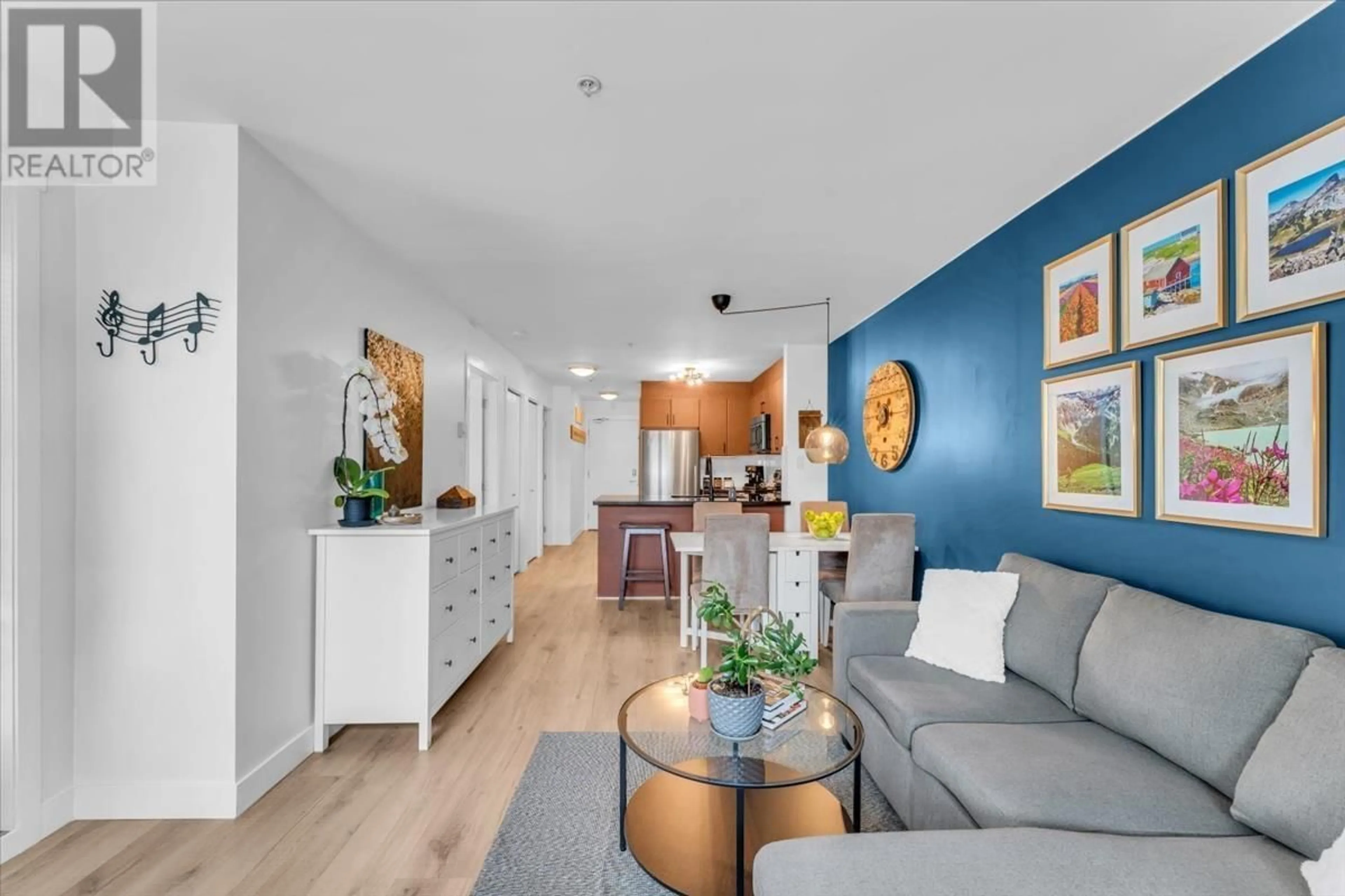Living room with furniture, unknown for 305 - 930 16TH AVENUE, Vancouver British Columbia V5Z1T2