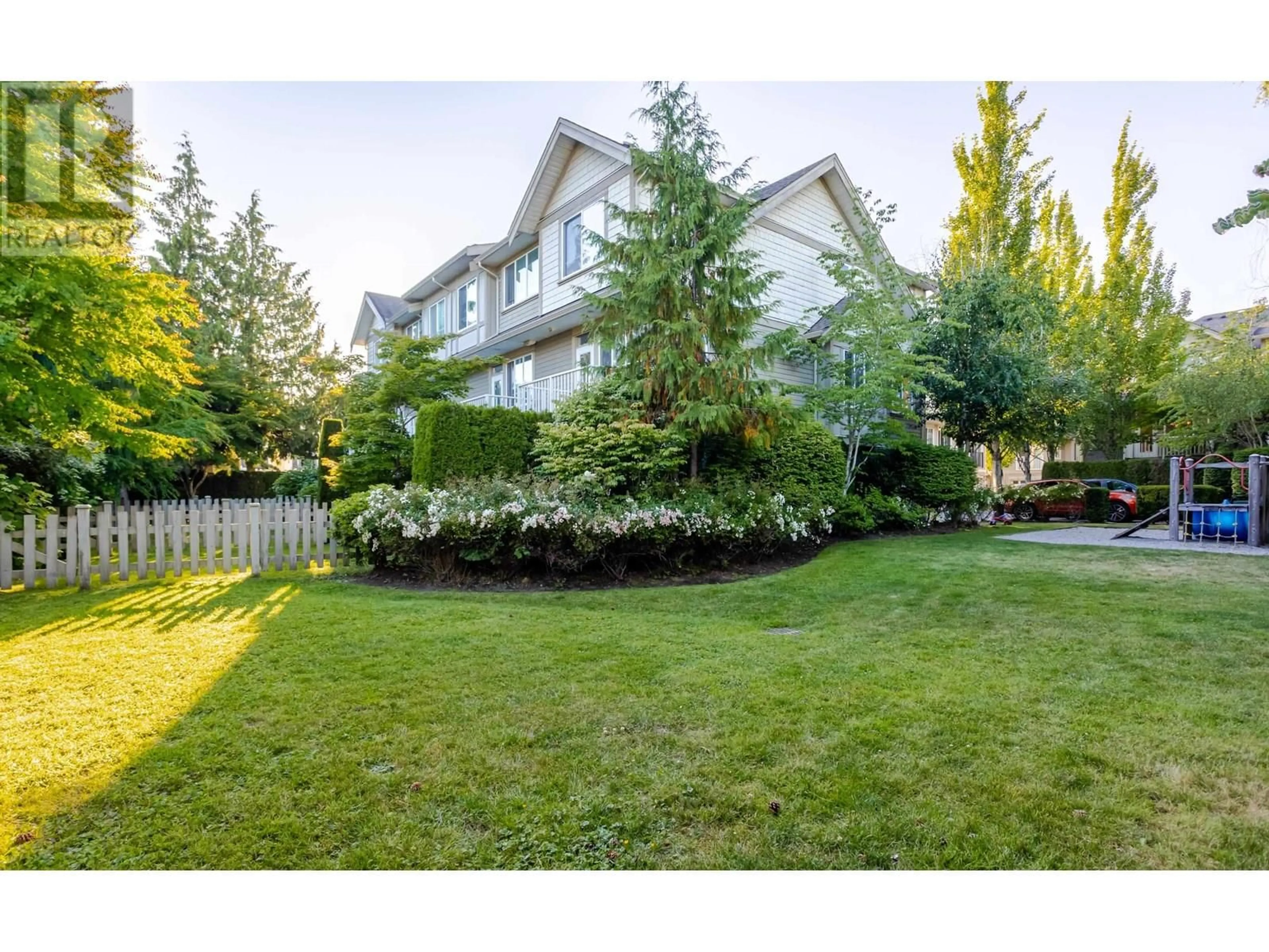 Patio, unknown for 15 - 8080 FRANCIS ROAD, Richmond British Columbia V6Y1A4