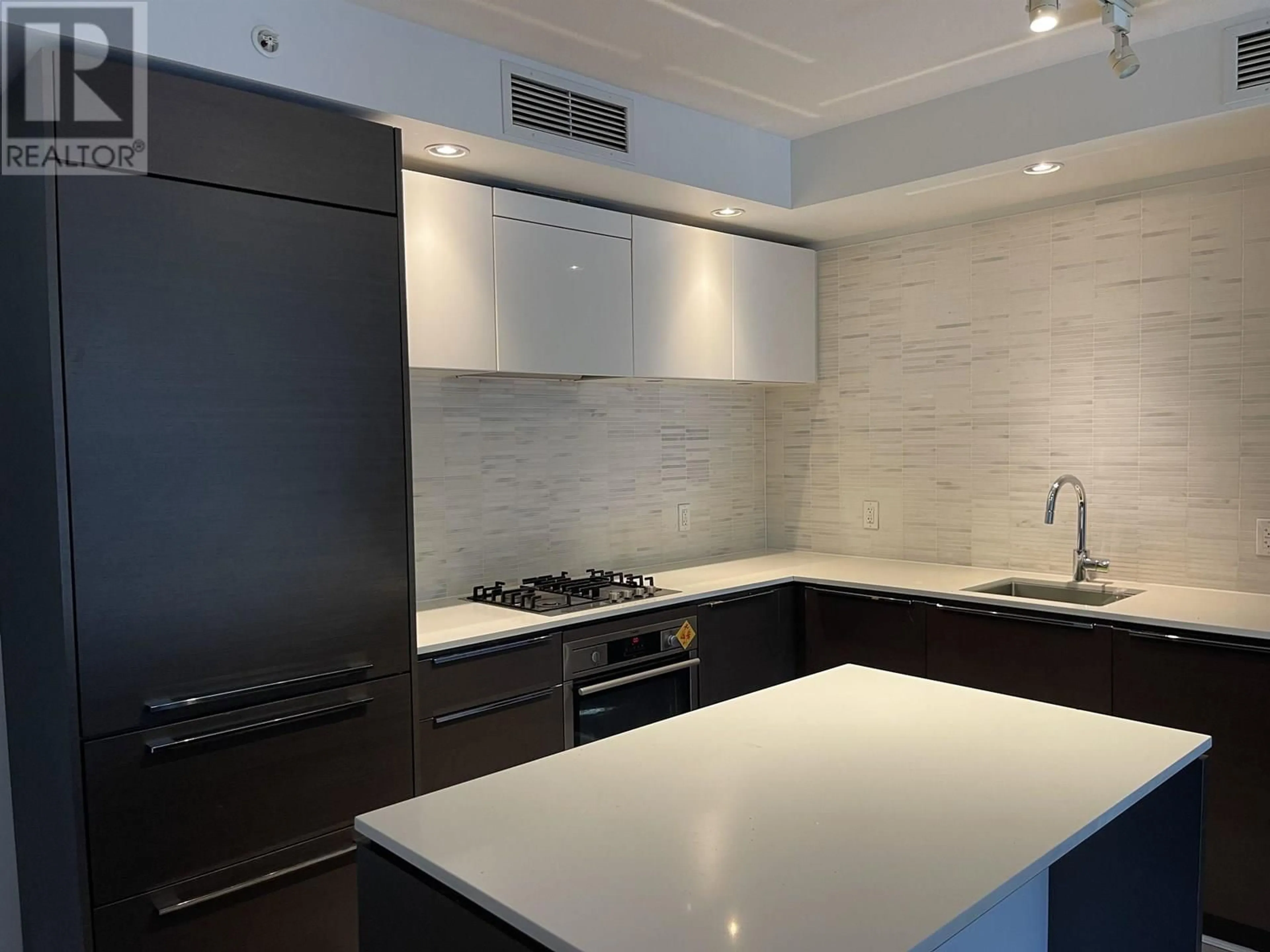 Standard kitchen, ceramic/tile floor for 327 - 5233 GILBERT ROAD, Richmond British Columbia V7C0B3