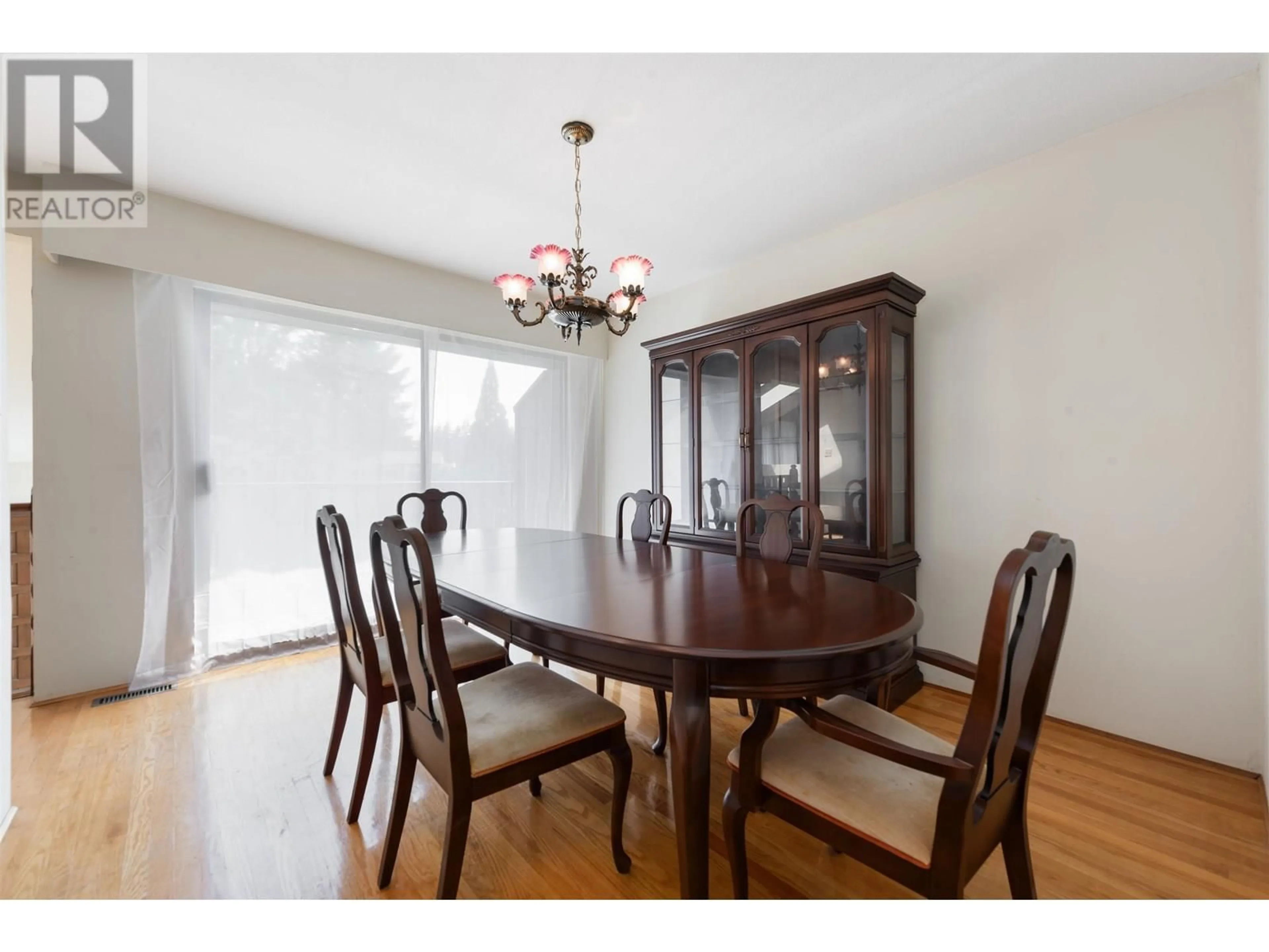 Dining room, wood/laminate floor for 5283 NANCY GREENE WAY, North Vancouver British Columbia V7R4N2
