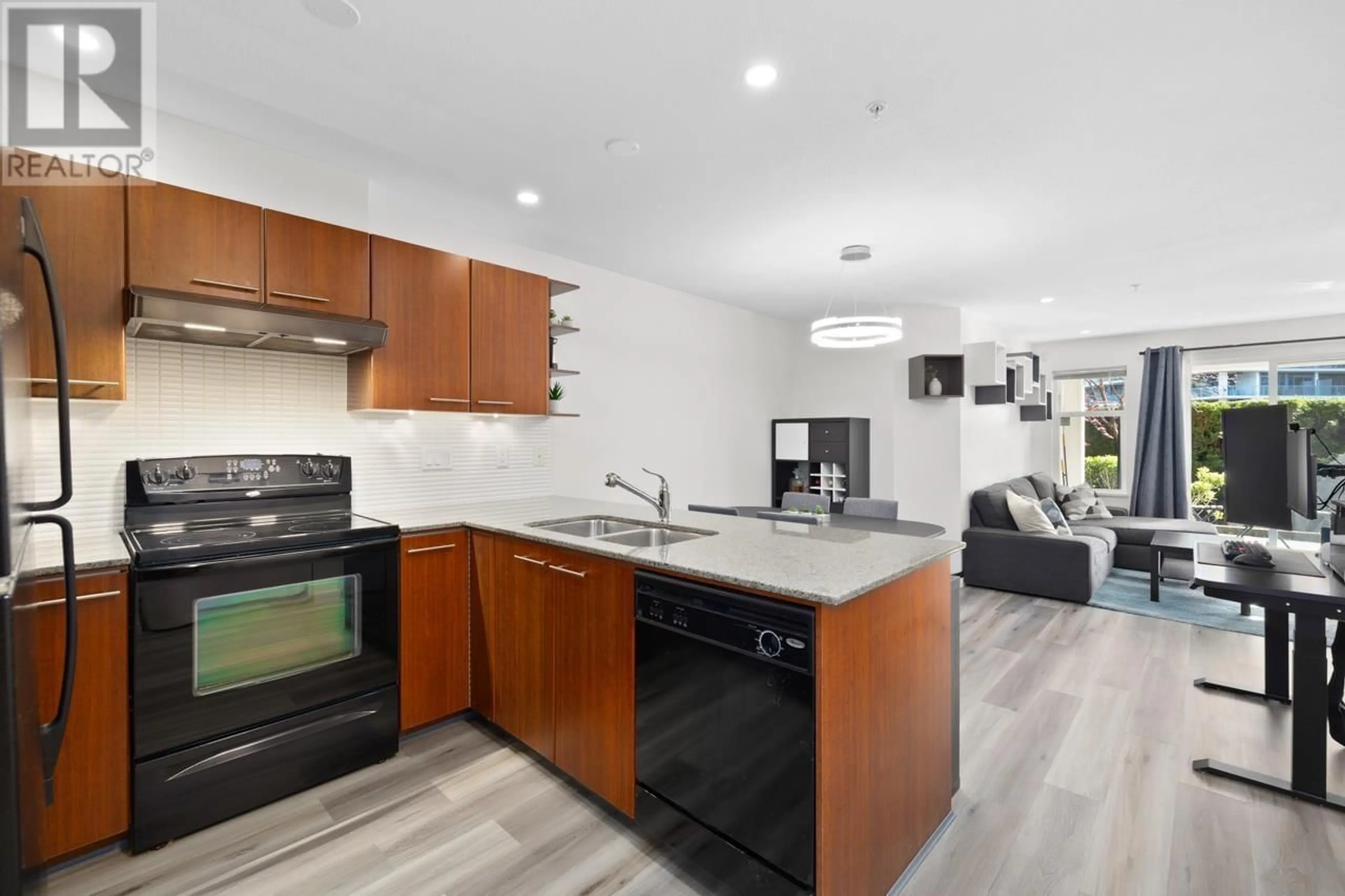 Unknown for 116 - 4868 BRENTWOOD DRIVE, Burnaby British Columbia V5C0C2