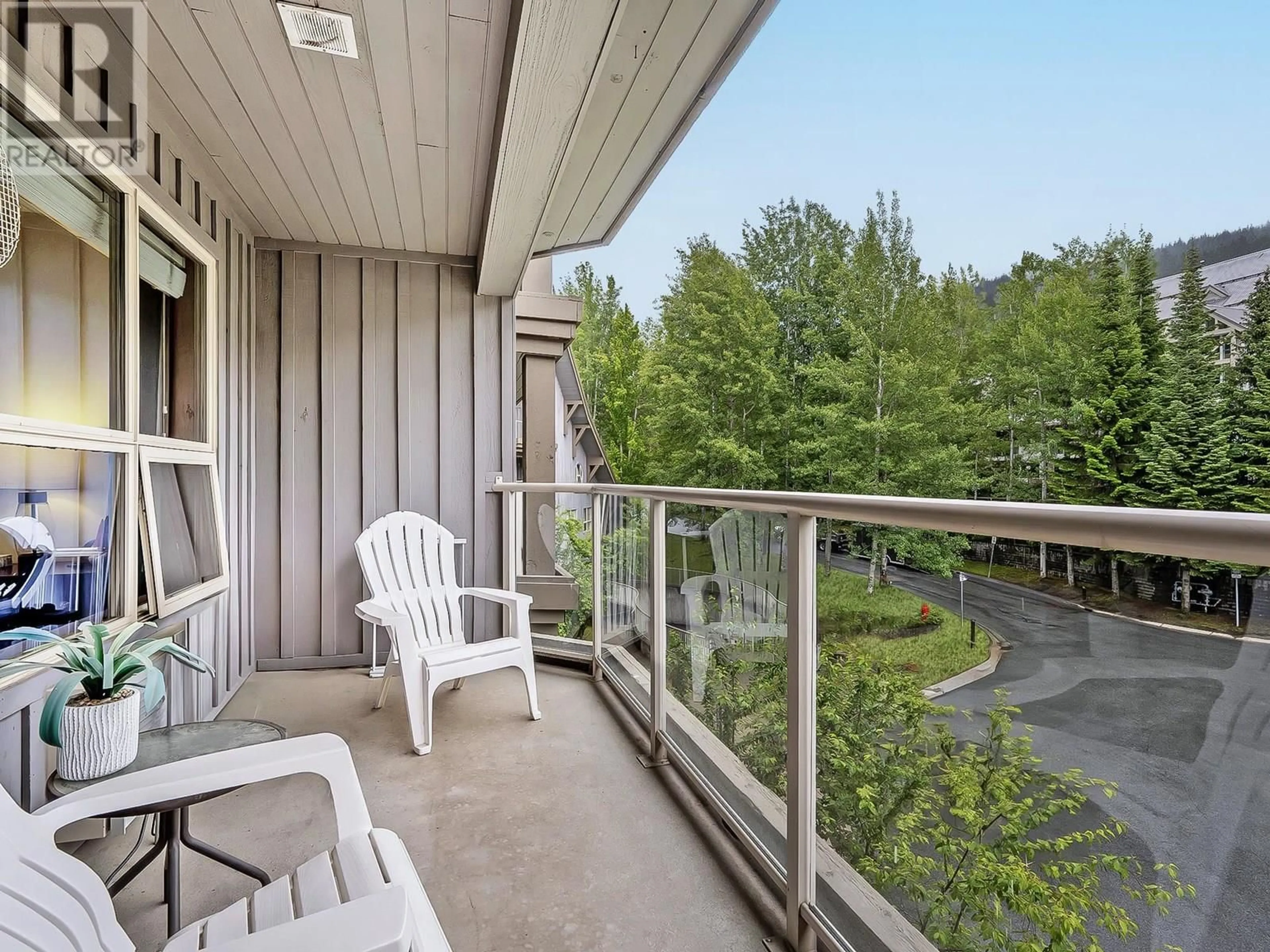 Patio, water/lake/river/ocean view for 336 - 4800 SPEARHEAD DRIVE, Whistler British Columbia V8E1G1