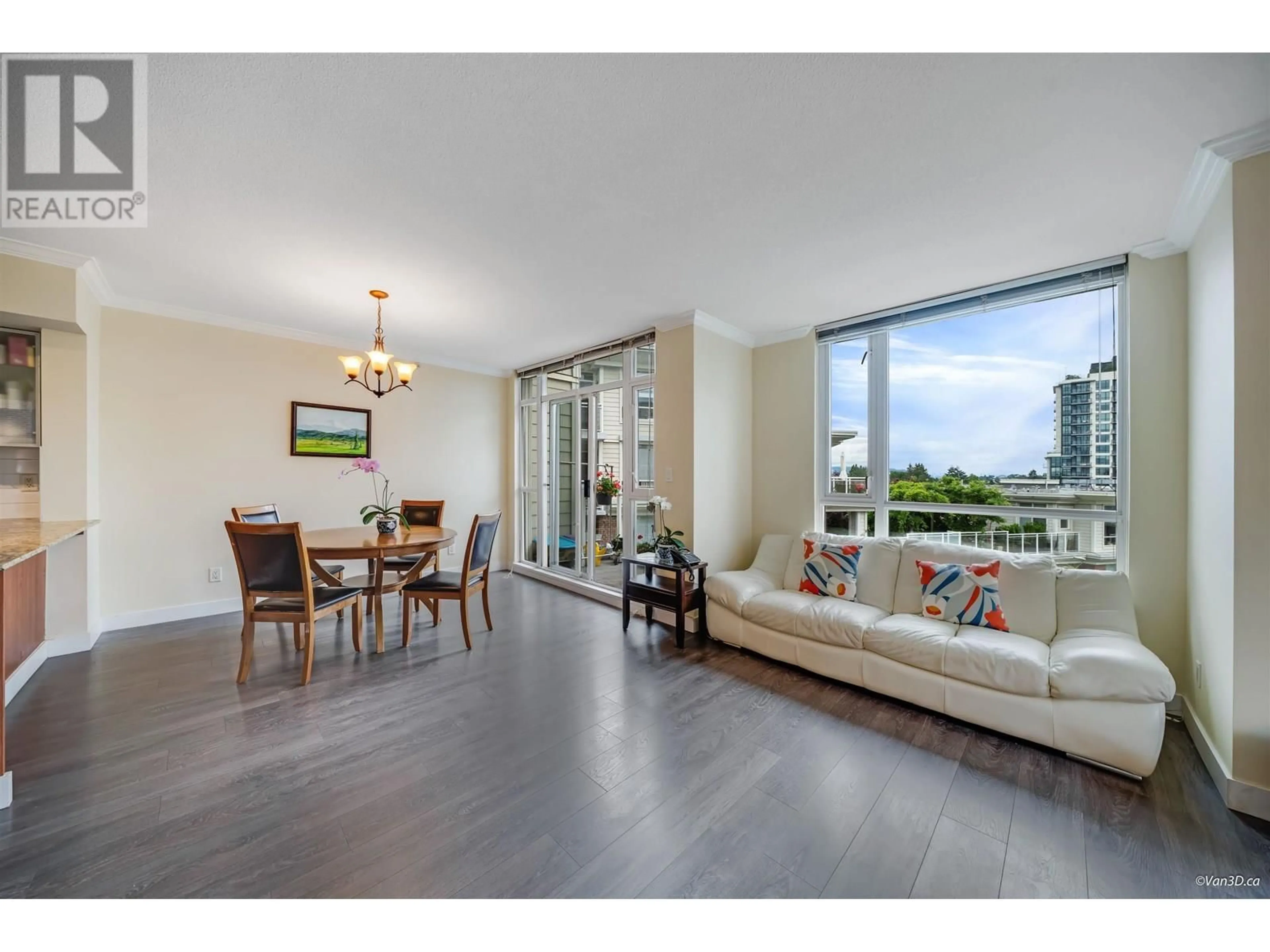 Living room with furniture, unknown for 603 - 4028 KNIGHT STREET, Vancouver British Columbia V5N5Y8