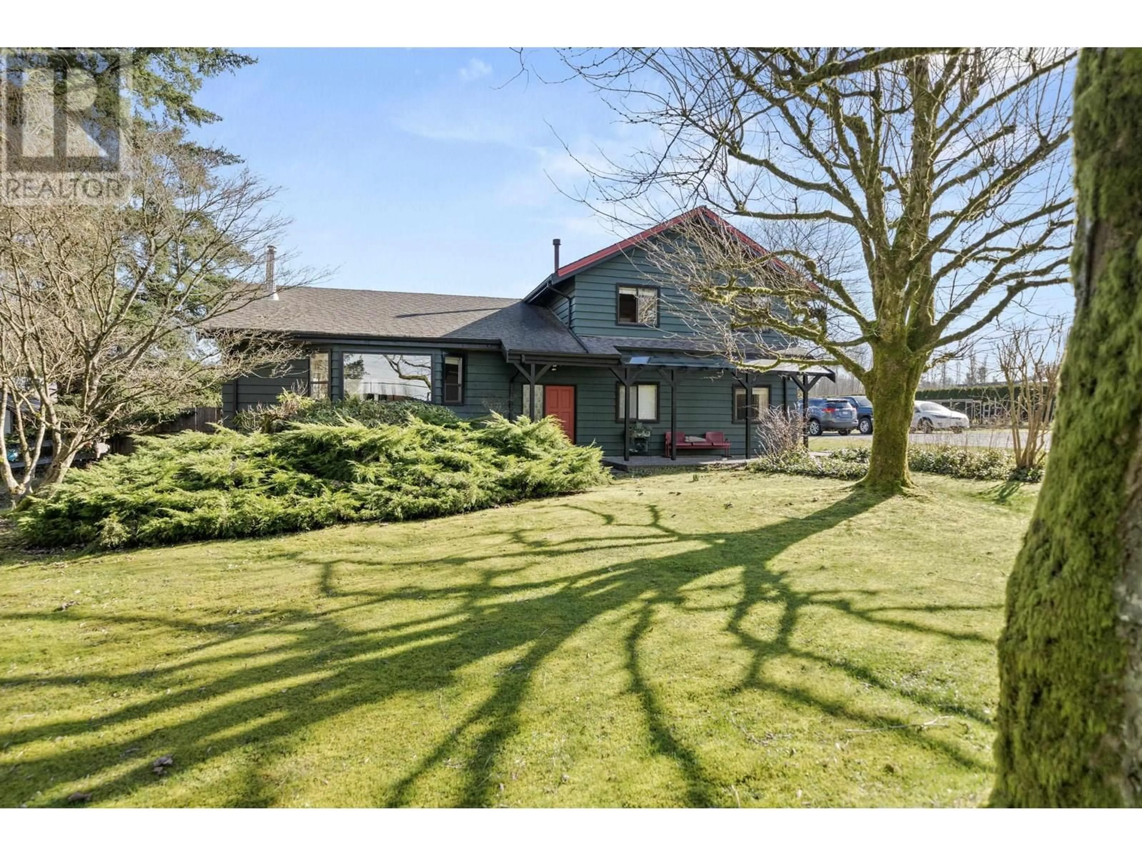 A pic from outside/outdoor area/front of a property/back of a property/a pic from drone, street for 12730 216 STREET, Maple Ridge British Columbia V2X7J9