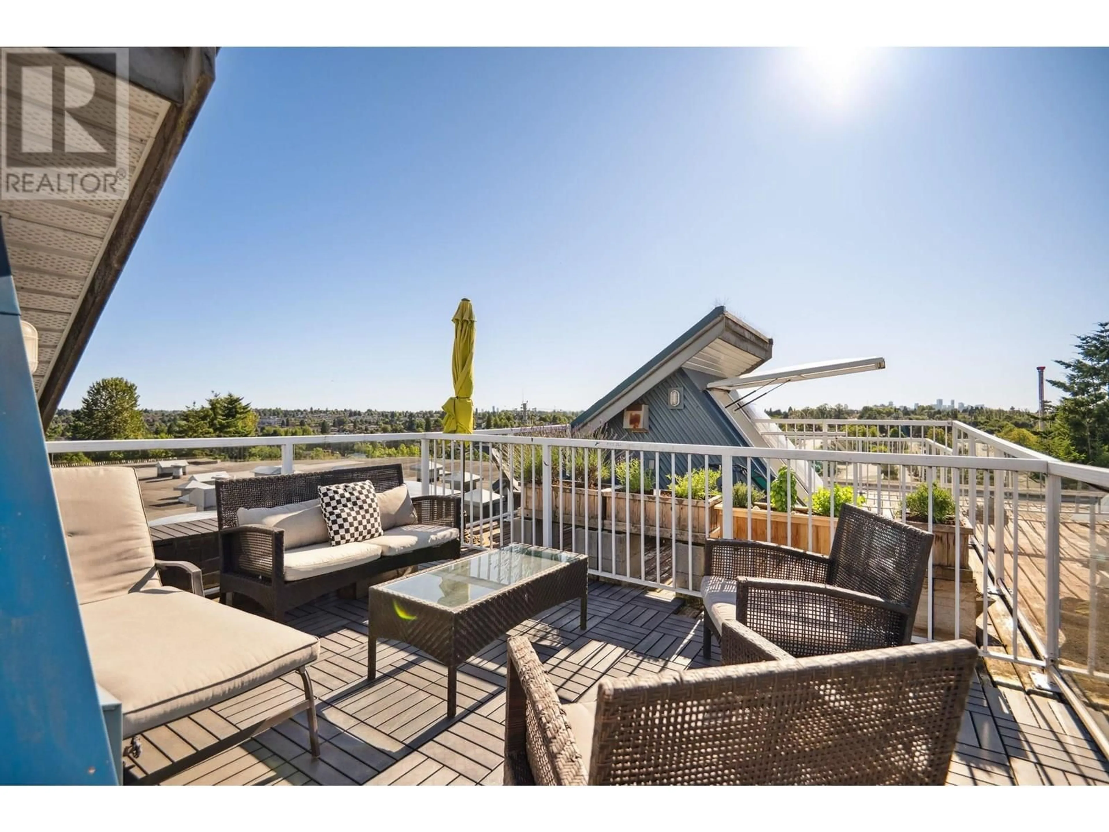 Patio, unknown for 312 - 3423 HASTINGS STREET, Vancouver British Columbia V5K2A5