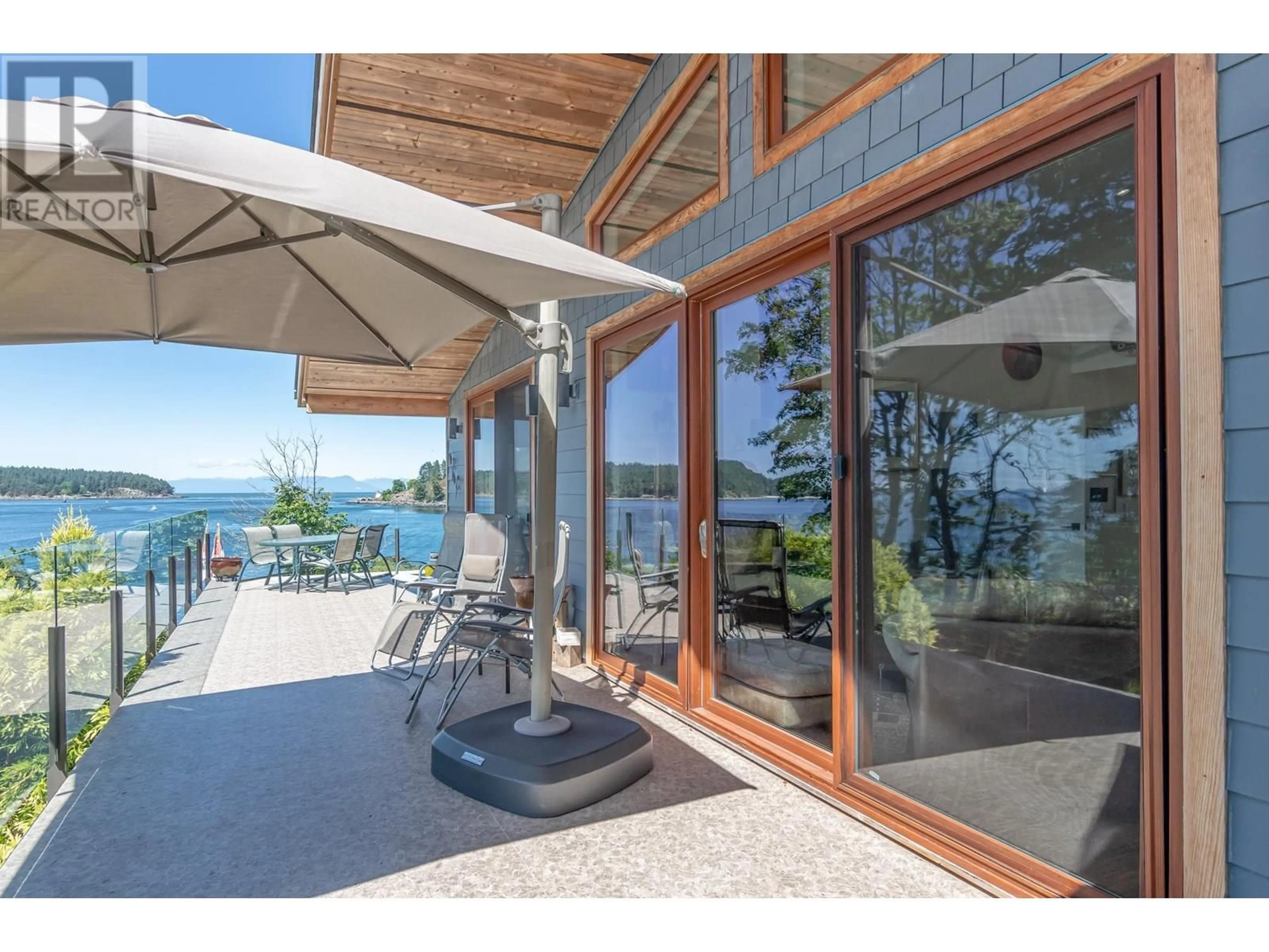 Patio, water/lake/river/ocean view for 495 DEACON LANE, Galiano Island British Columbia V0N1P0