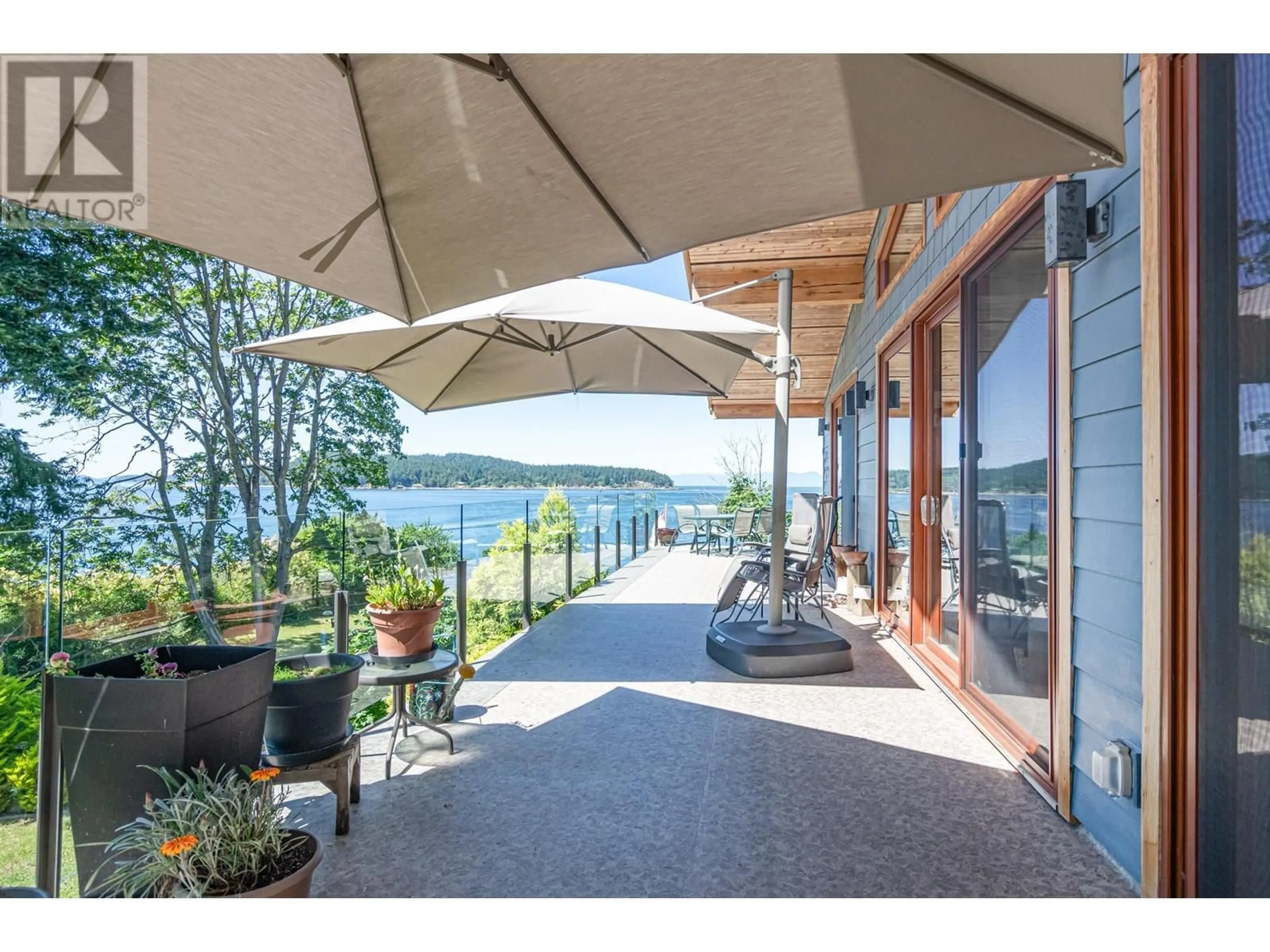 Patio, water/lake/river/ocean view for 495 DEACON LANE, Galiano Island British Columbia V0N1P0