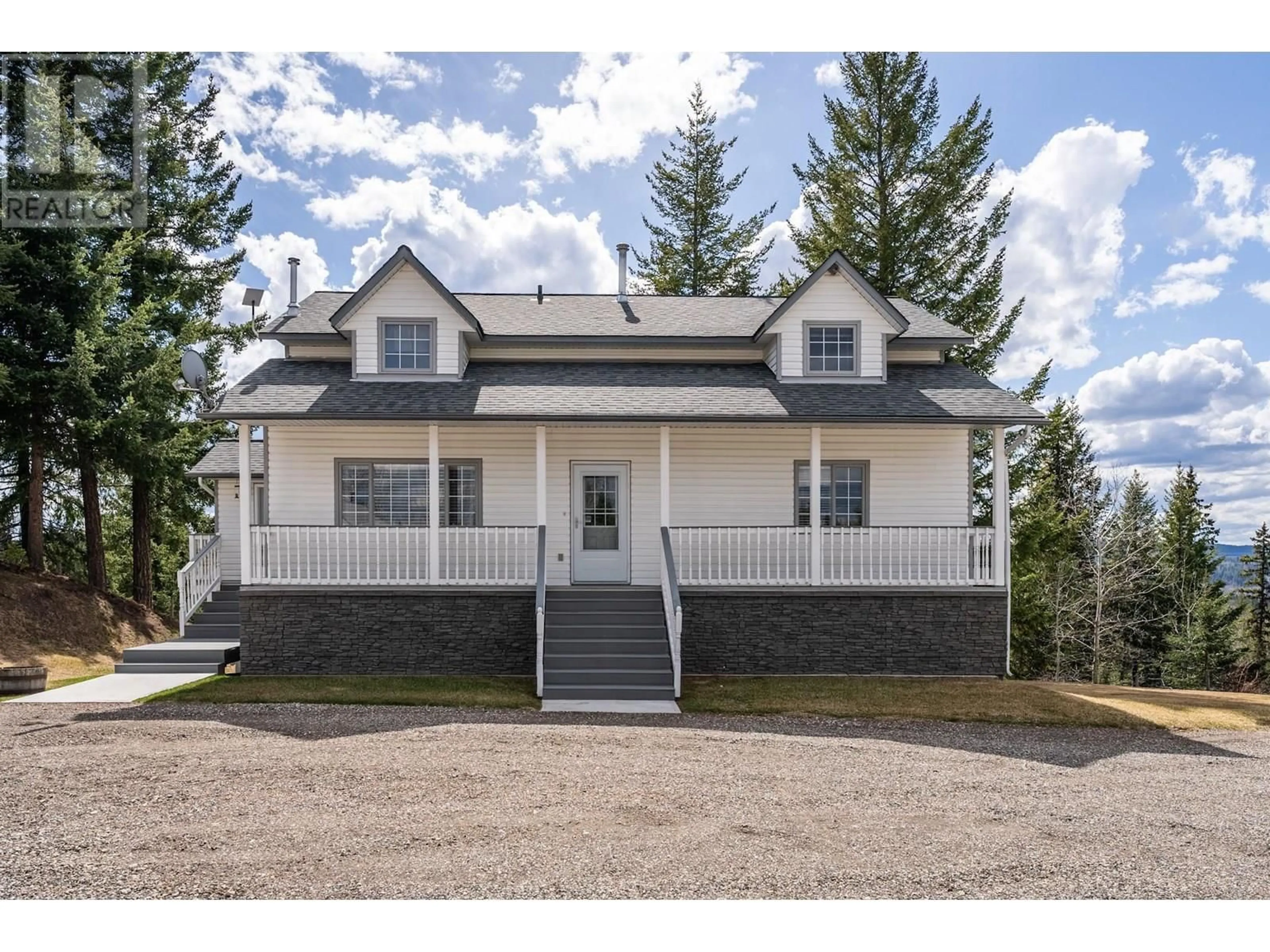 Home with vinyl exterior material, mountain view for 14195 WESTBE ROAD, Prince George British Columbia V2N5C2