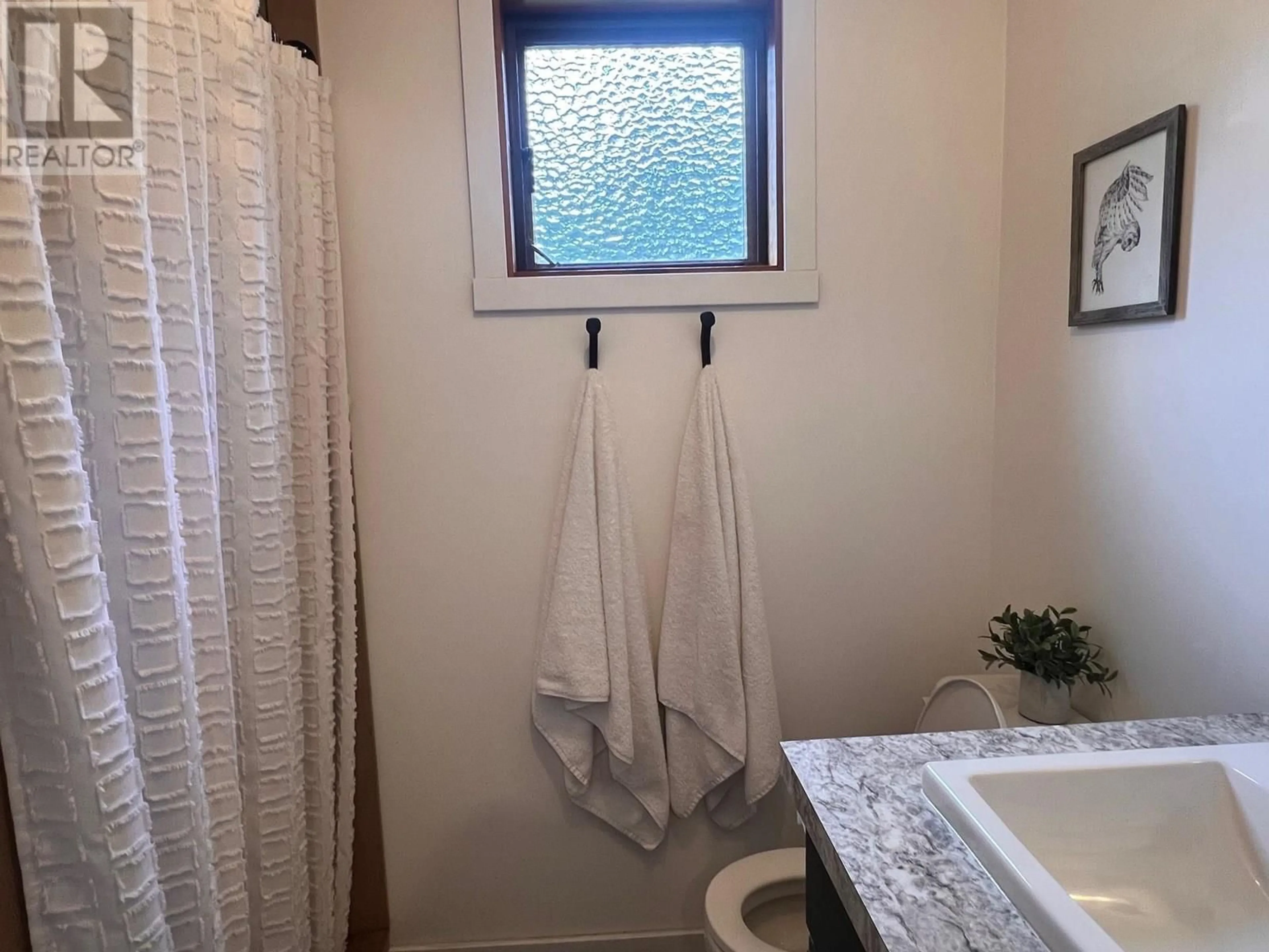 Standard bathroom, ceramic/tile floor for 4375 ELM DRIVE, Smithers British Columbia V0J2N0
