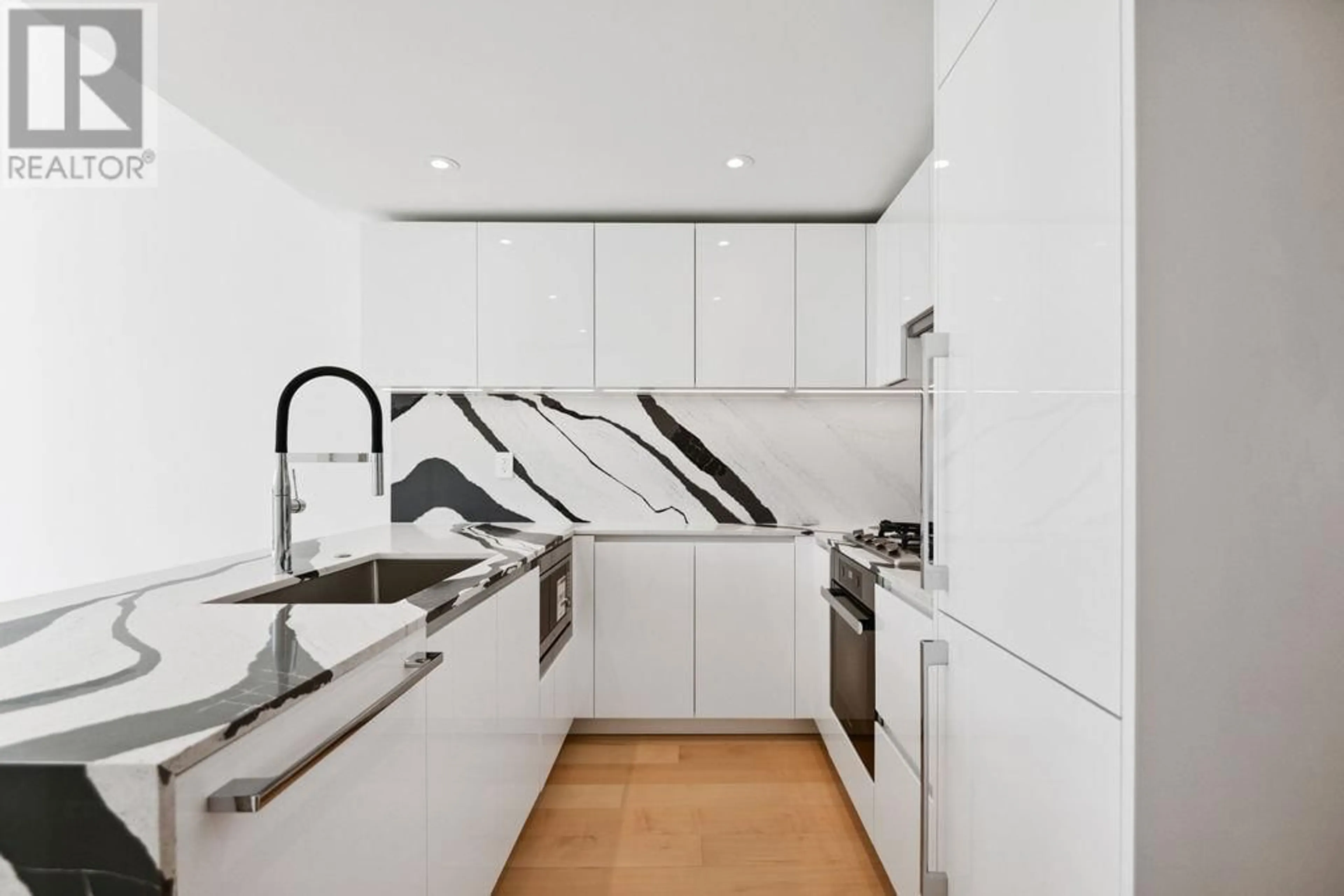 Contemporary kitchen, ceramic/tile floor for 1104 - 135 13TH STREET, North Vancouver British Columbia V7L0J8