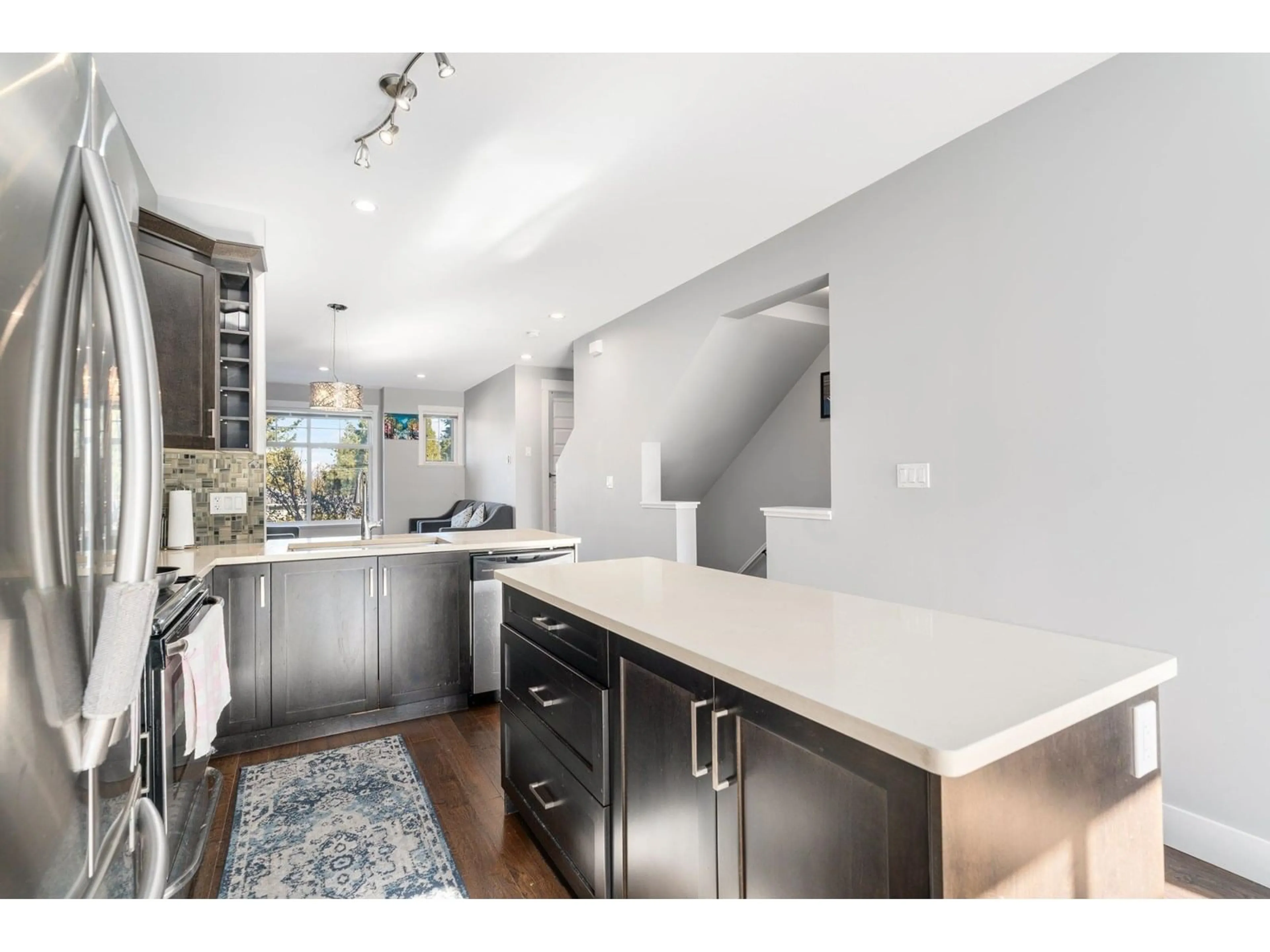 Open concept kitchen, unknown for 41 - 12775 63, Surrey British Columbia V3X0E9