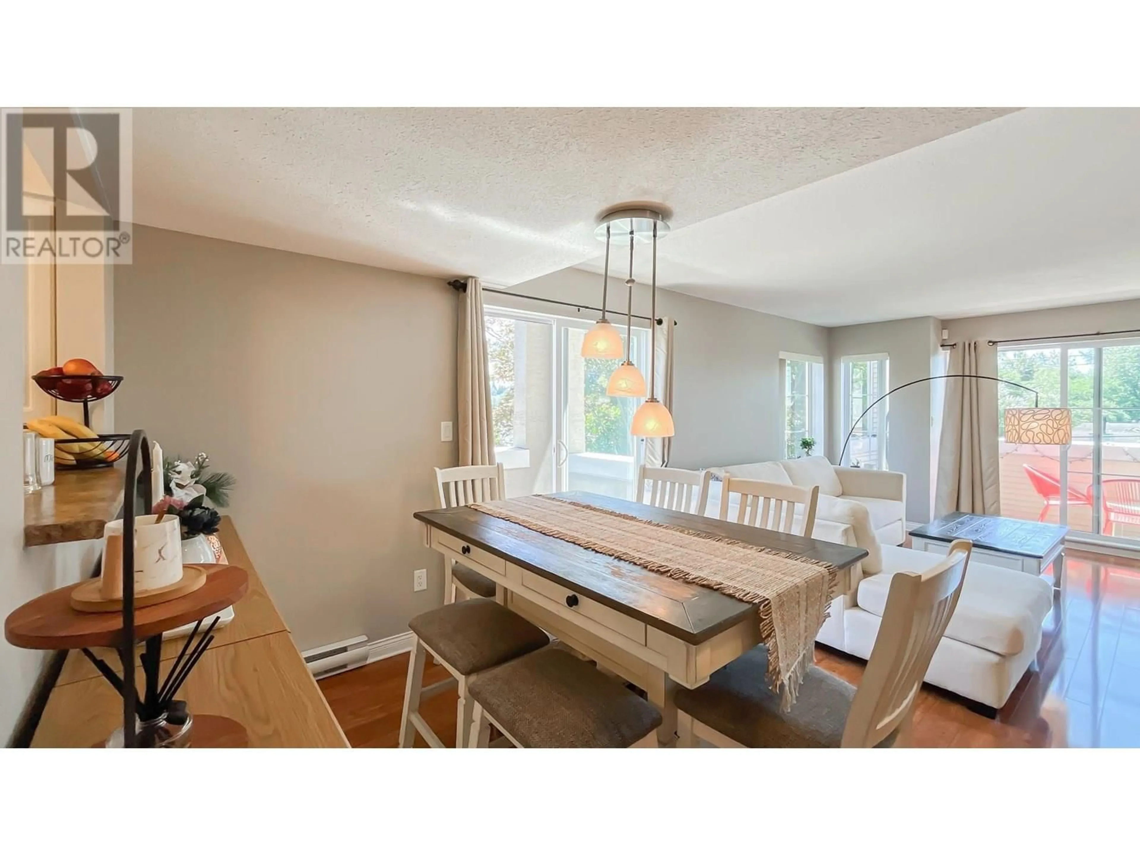 Dining room, wood/laminate floor for 12 - 1383 BRUNETTE AVENUE, Coquitlam British Columbia V3K1G6