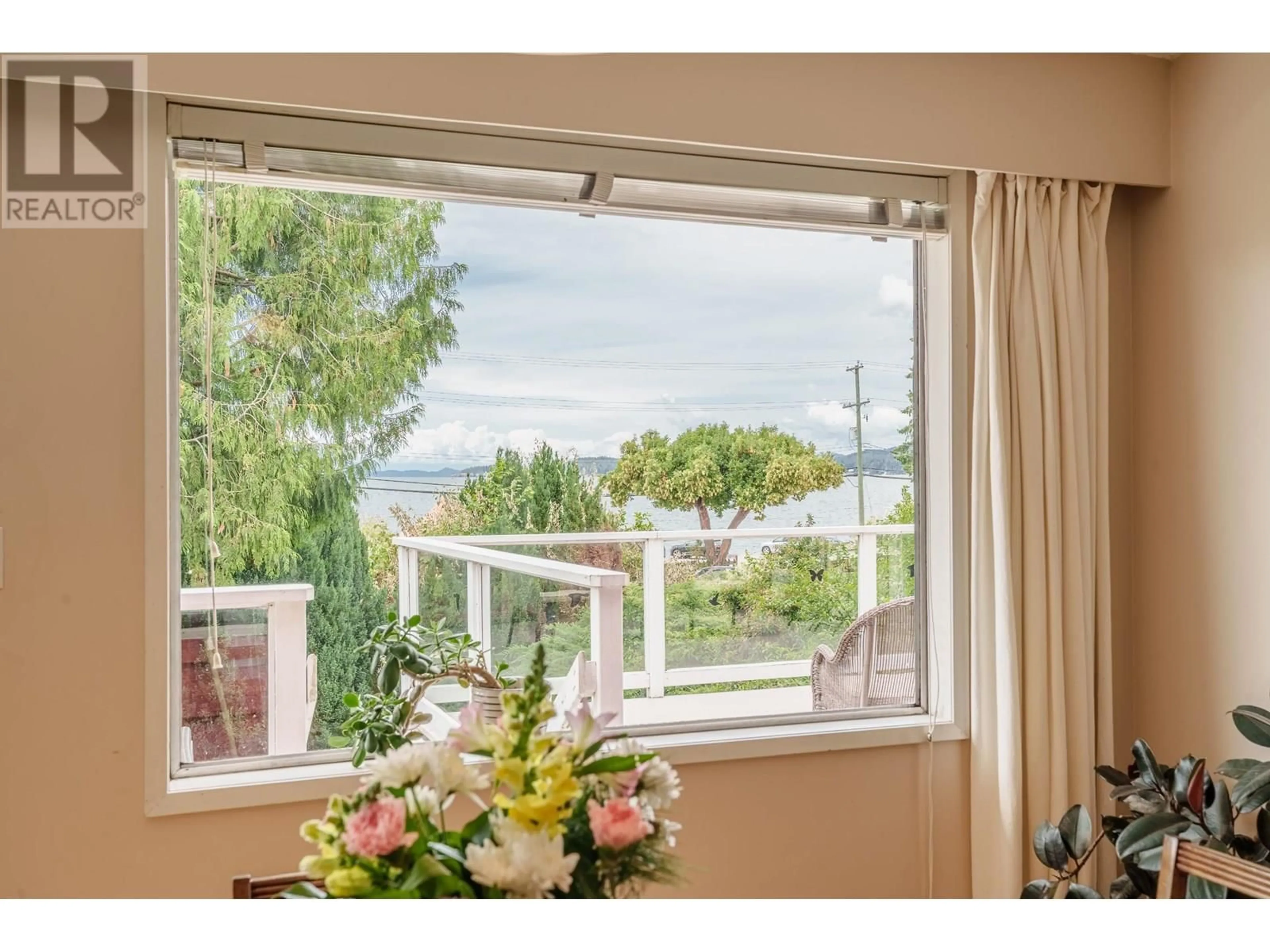 Unknown for 4789 WHITAKER ROAD, Sechelt British Columbia V7Z0G3